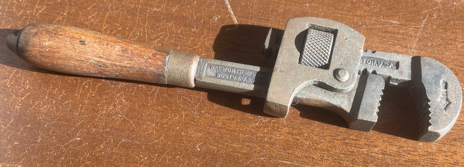 Vintage Stillson Walworth Mfg. Co. 8”Adjustable Pipe Wrench w/ Wood Handle