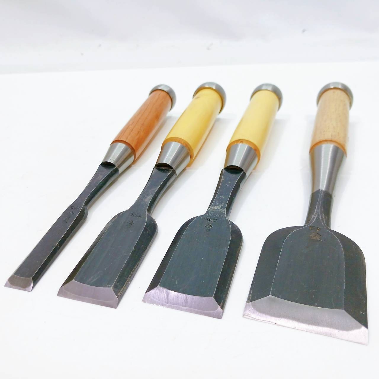Japanese Chisels Nomi Yama-Tama 山玉 Blade 15-48mm set of 4 Woodwork Japan BF110