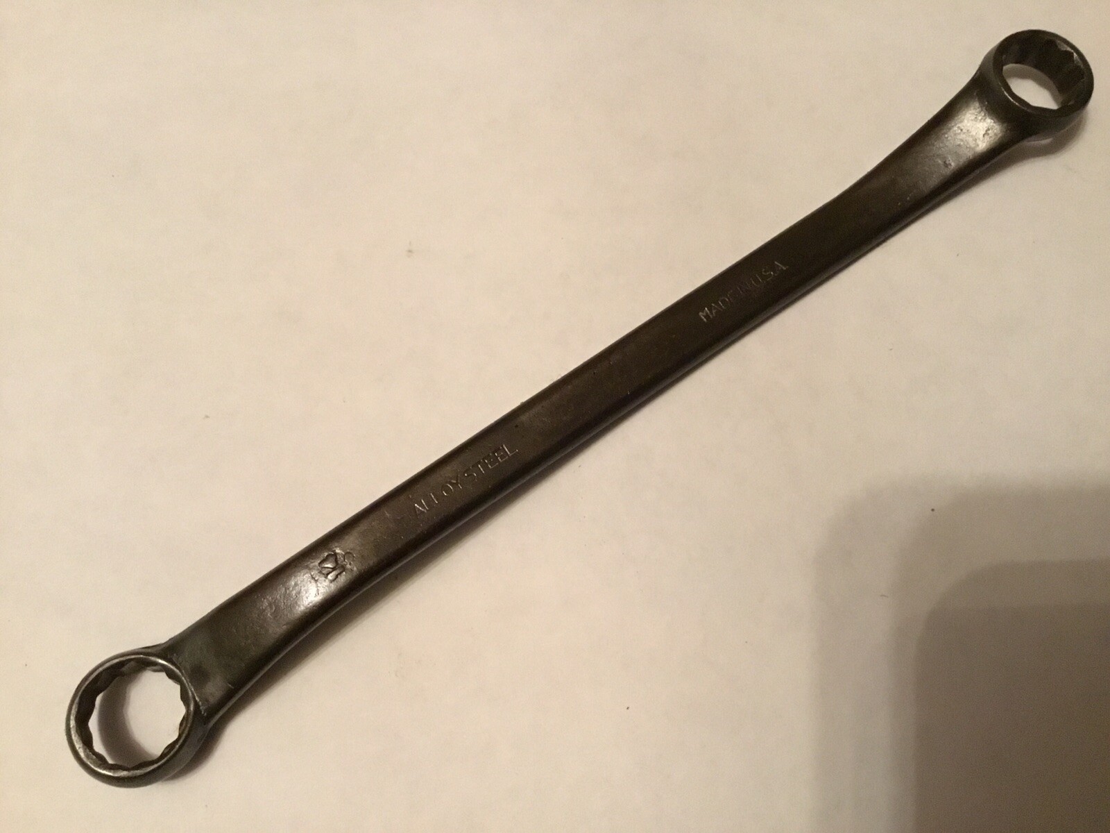 Vlchek box end wrench, slightly offset, 5/8″ X 11/16″ No.WBH2022, vintage___327