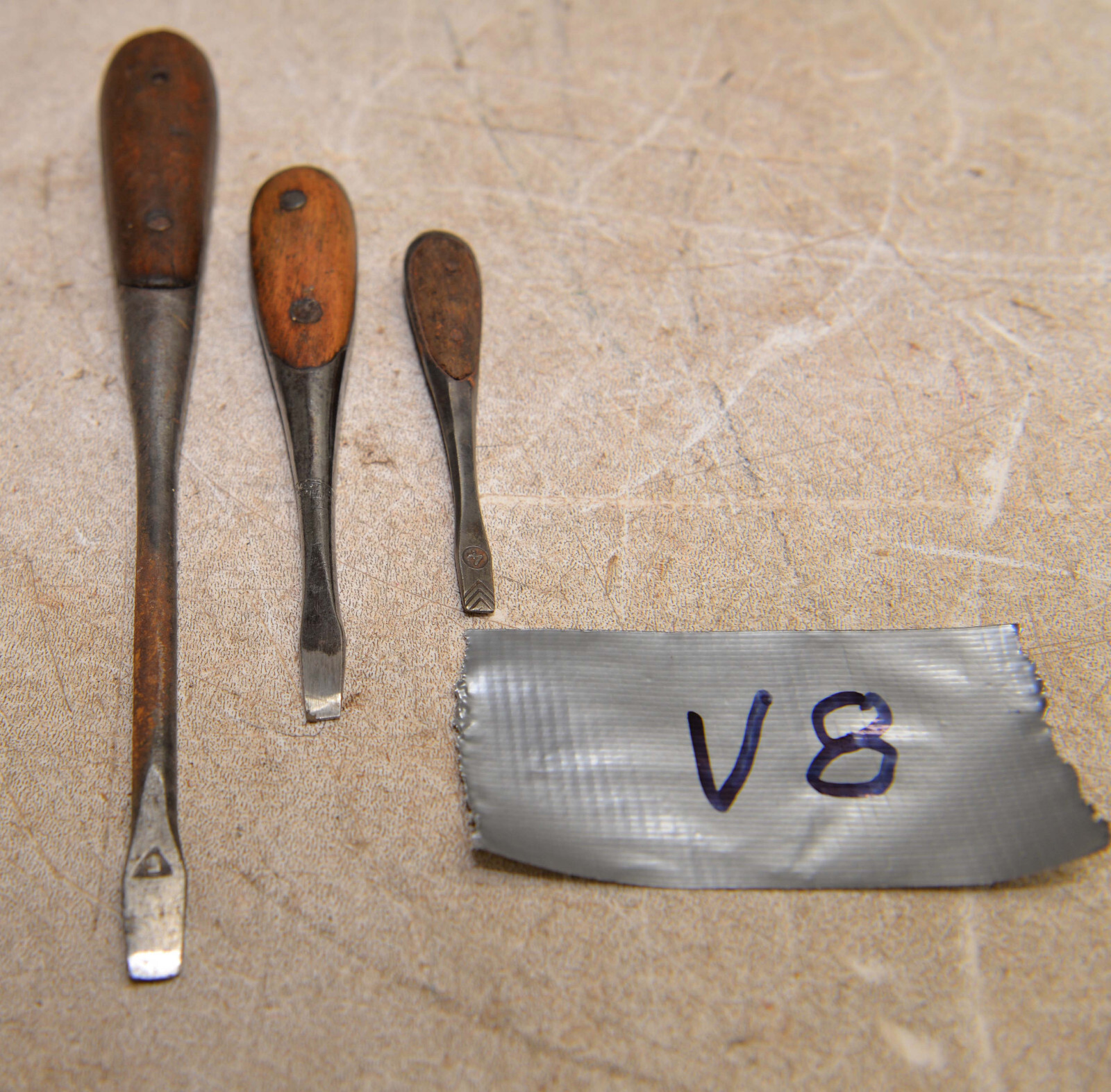 3 Wood handle perfect screwdriver precision jeweler watchmaker collectible V8