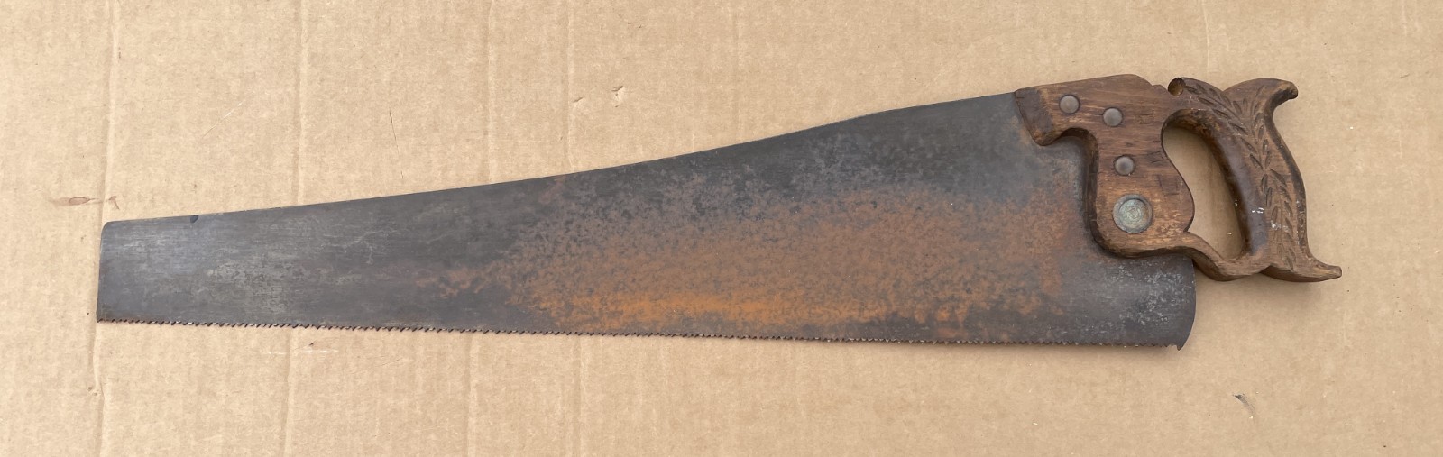 Fantastic ANTIQUE DISSTON 26″ D-8 Skewback HAND SAW 1896-1917 PHILADA Medallion