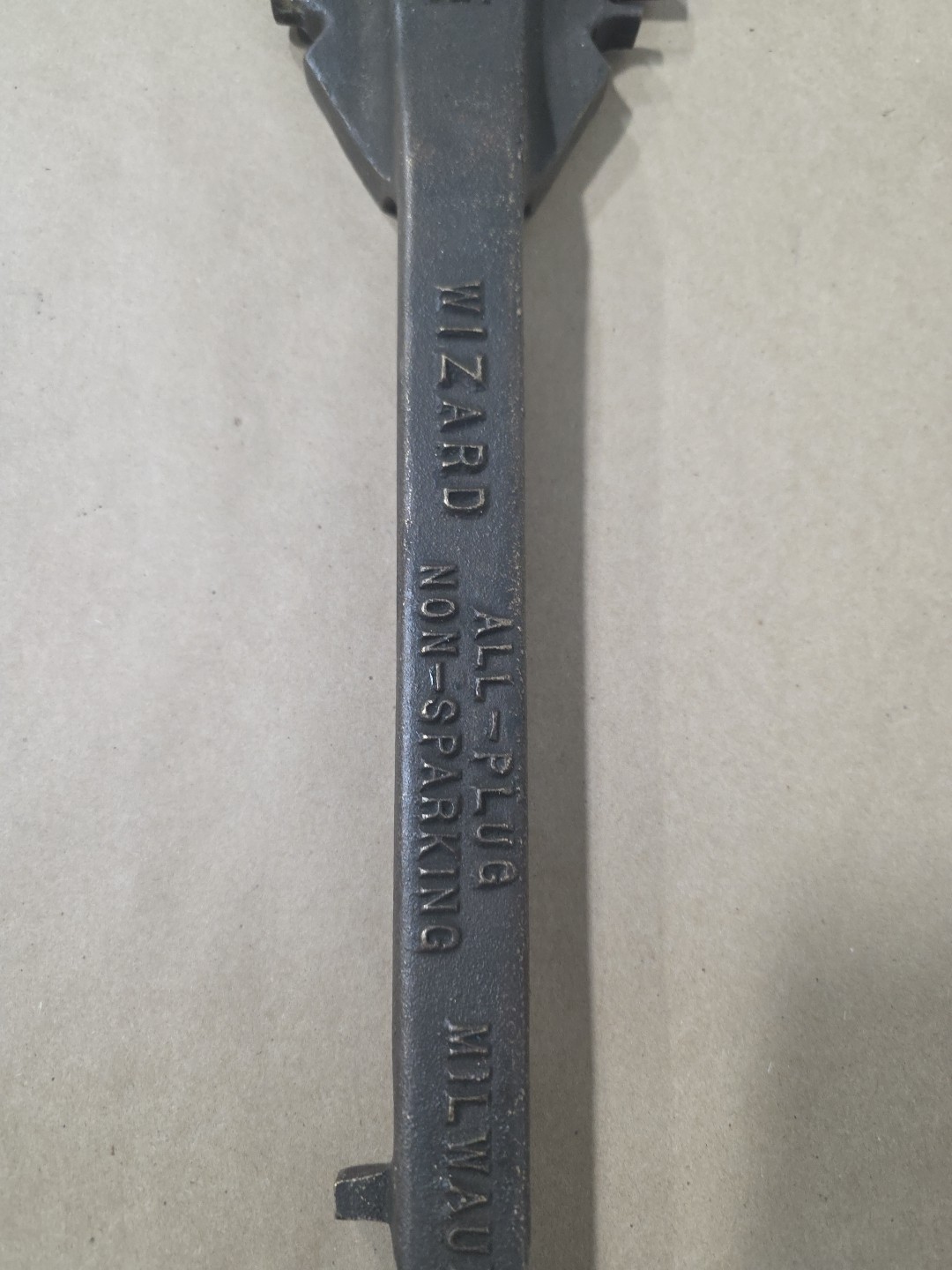 18″ WIZARD No.121 All-Plug Universal Drum Plug Wrench Brass Bronze