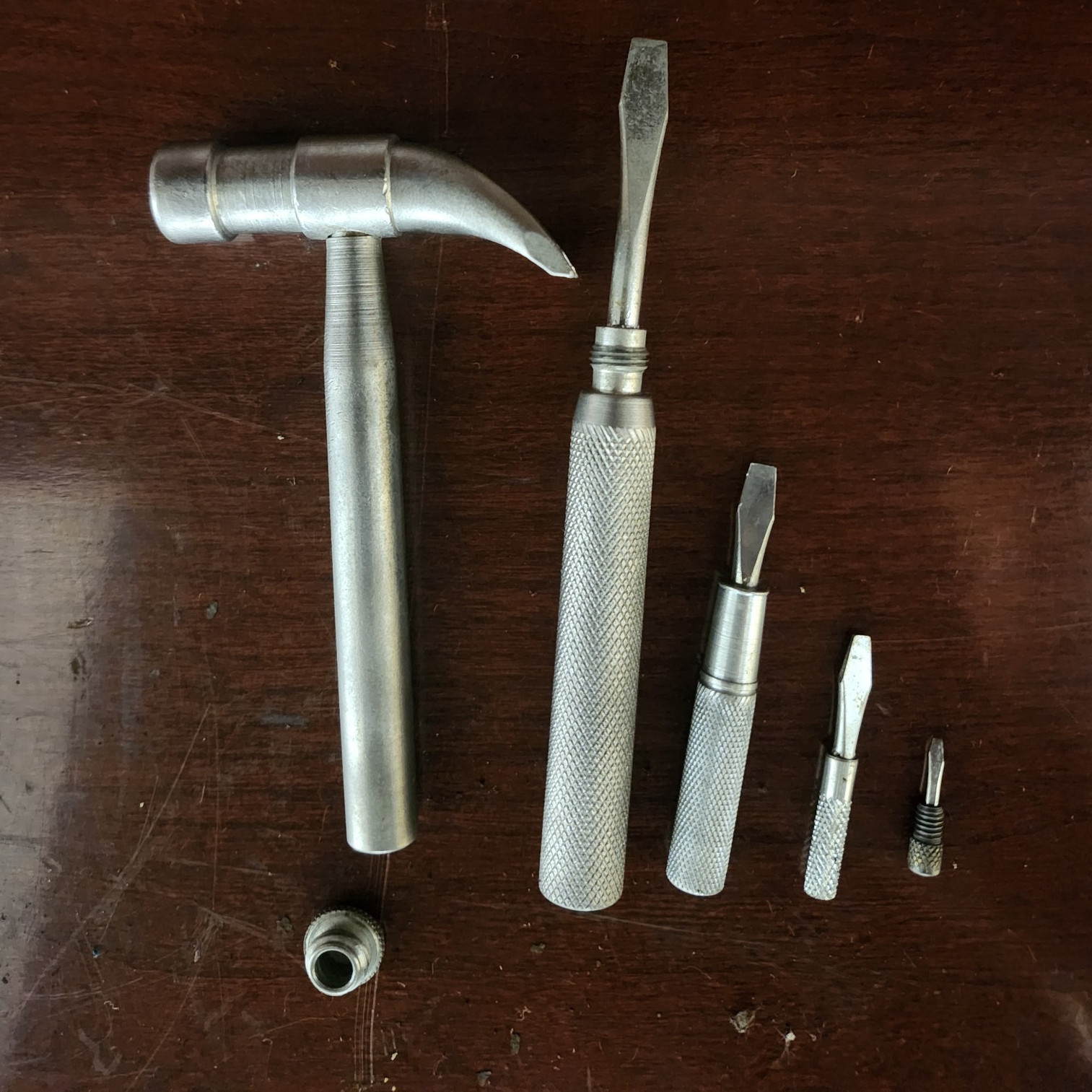 Hammer/Screwdriver Tool – 5 Piece Nesting Set – Claw Hammer & 4 Screwdrivers