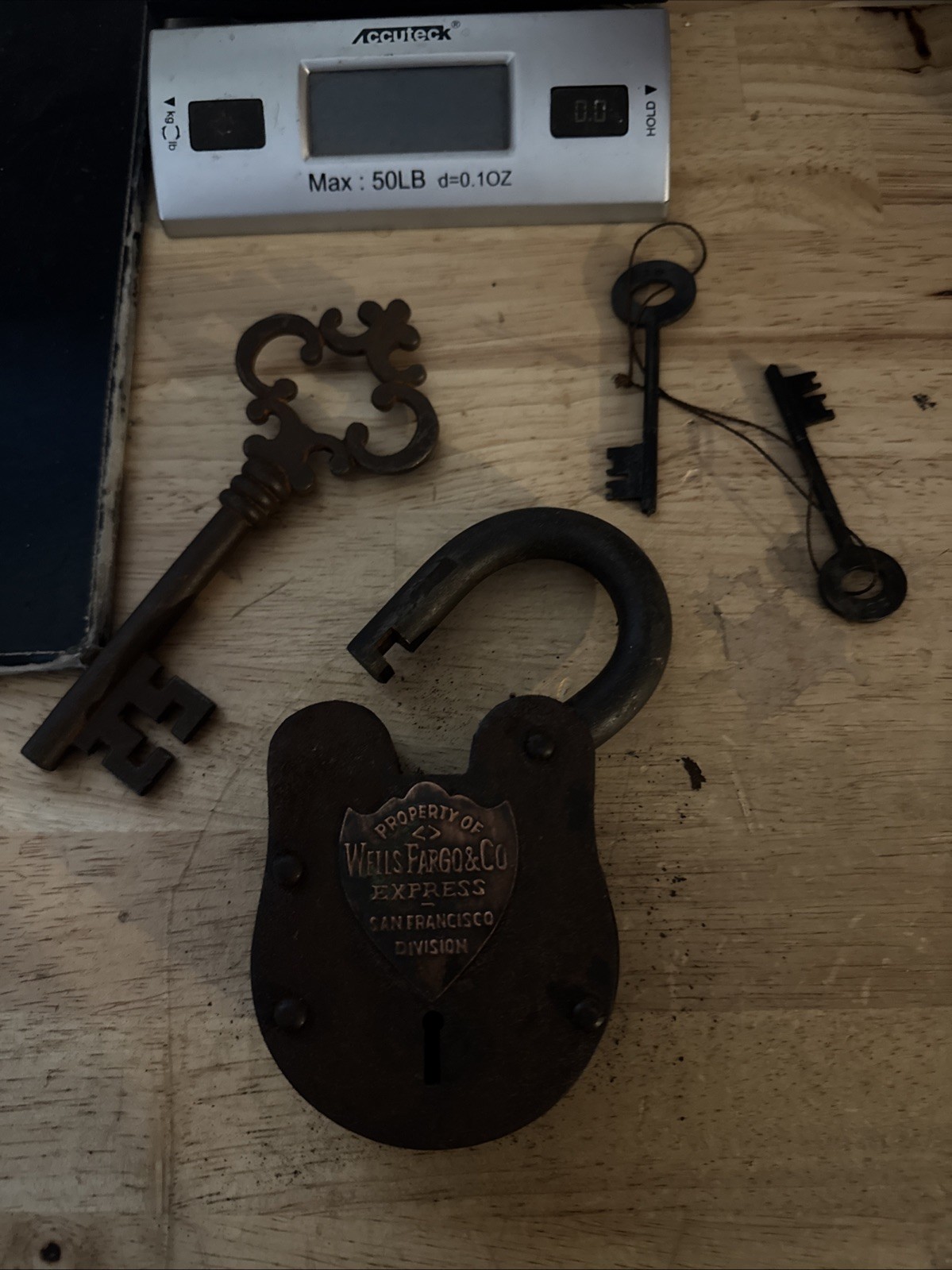 Wells Fargo Padlock Victorian Key Bundle Blacksmith Gunsmith Lock Keys Set GIFT