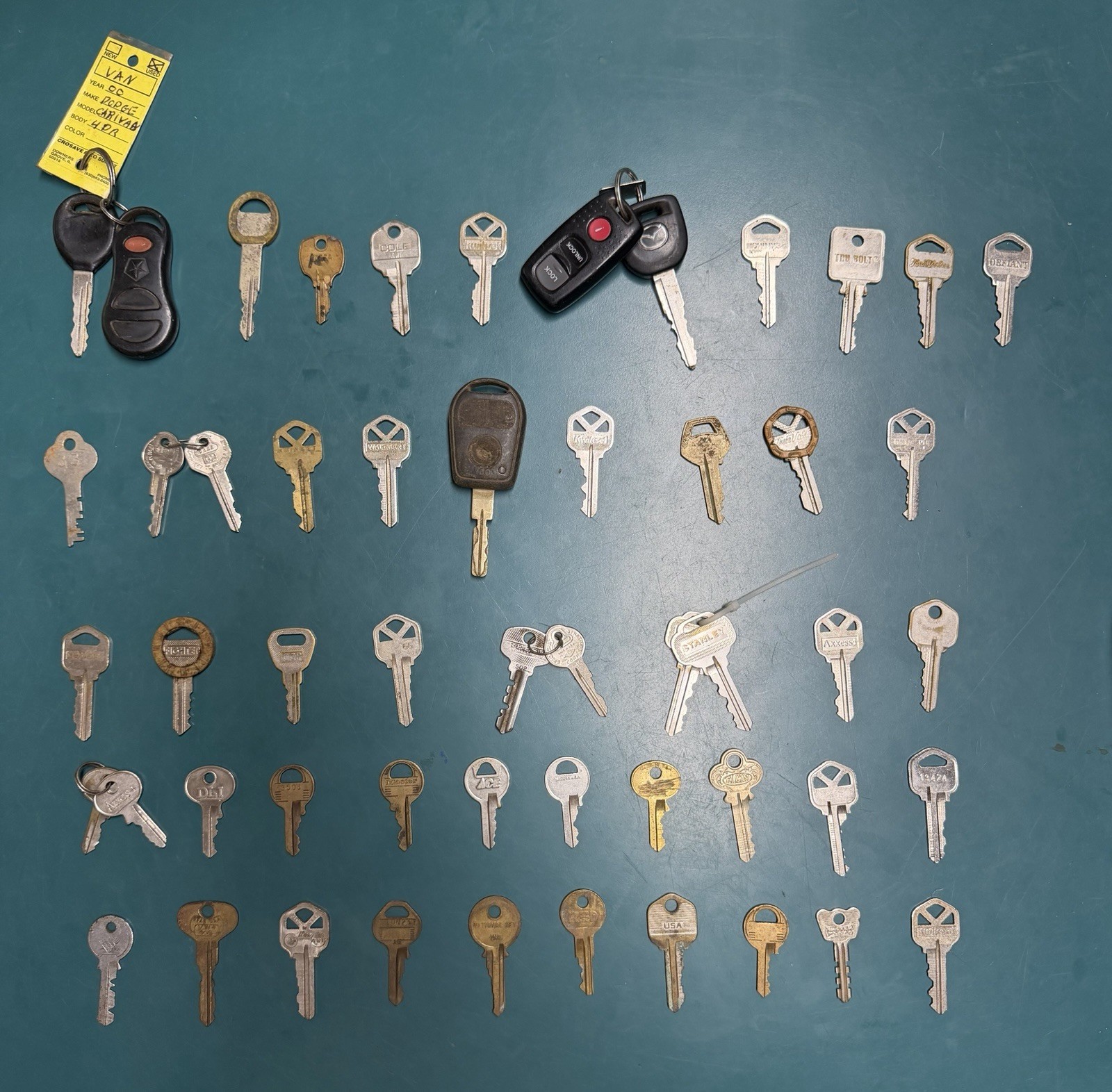 50 Automobile Keys Vintage Old Collectors Truck Car and Misc Key Lot 🔑#50