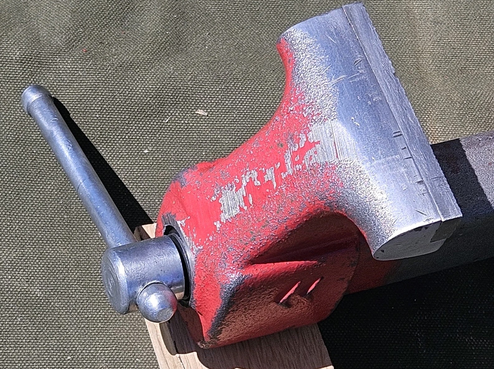 Vintage CRAFTSMAN 3 1/2 BENCH VISE #506 Made In The USA Seller Refurbished!!!