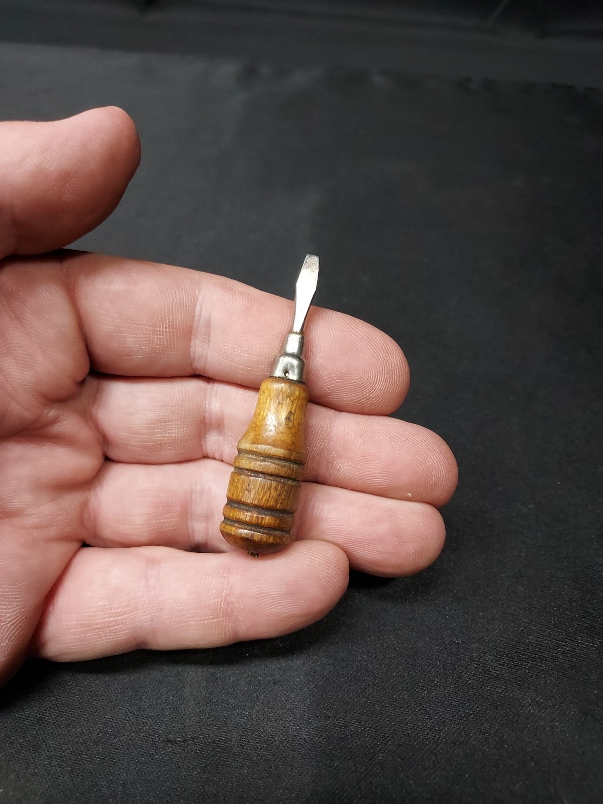 Miniature 2.5″ OLD Workbench Jeweler Watchmaker Screwdriver Antique Rare Tool