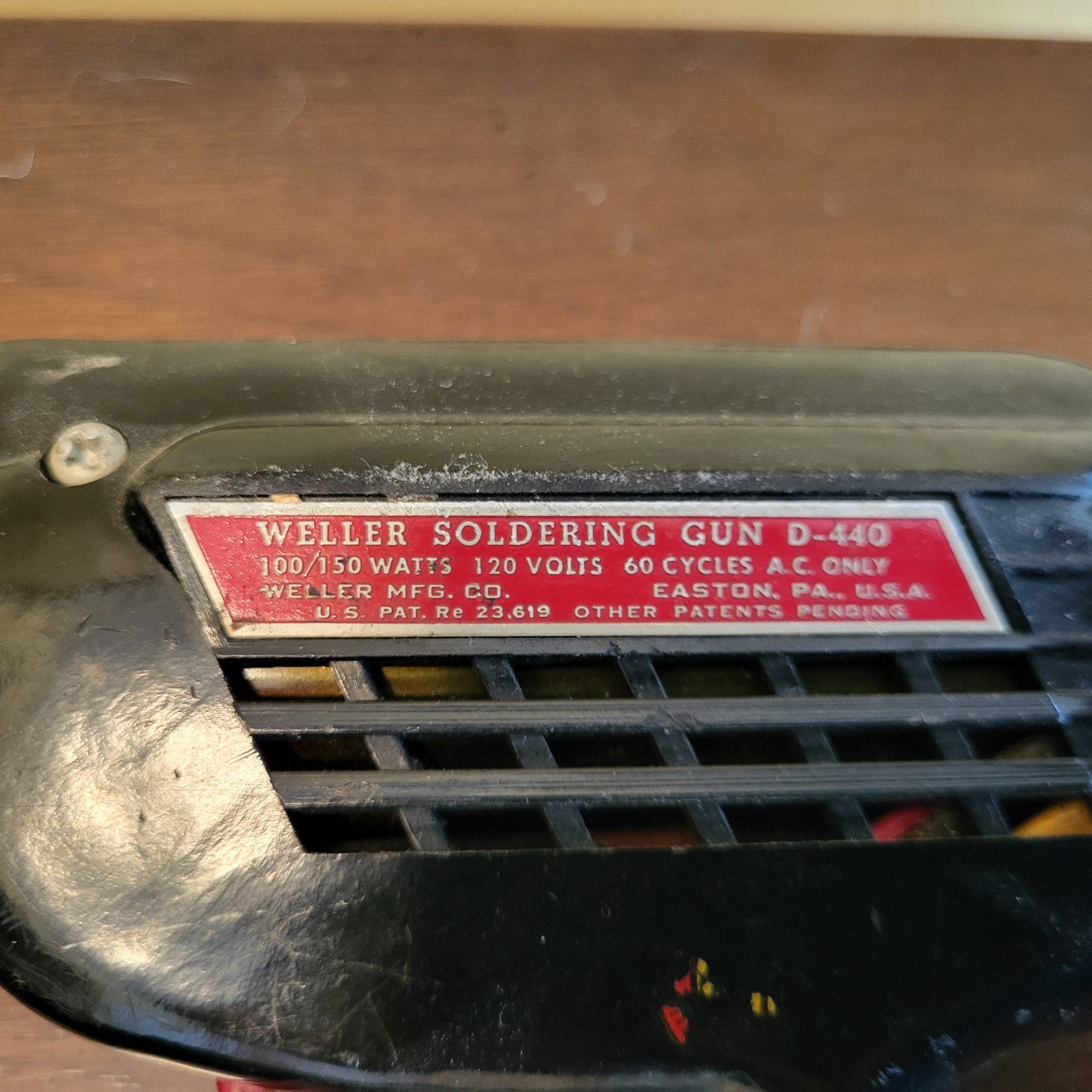 WELLER MFG Soldering Gun D-440 100/150 Watts – TESTED