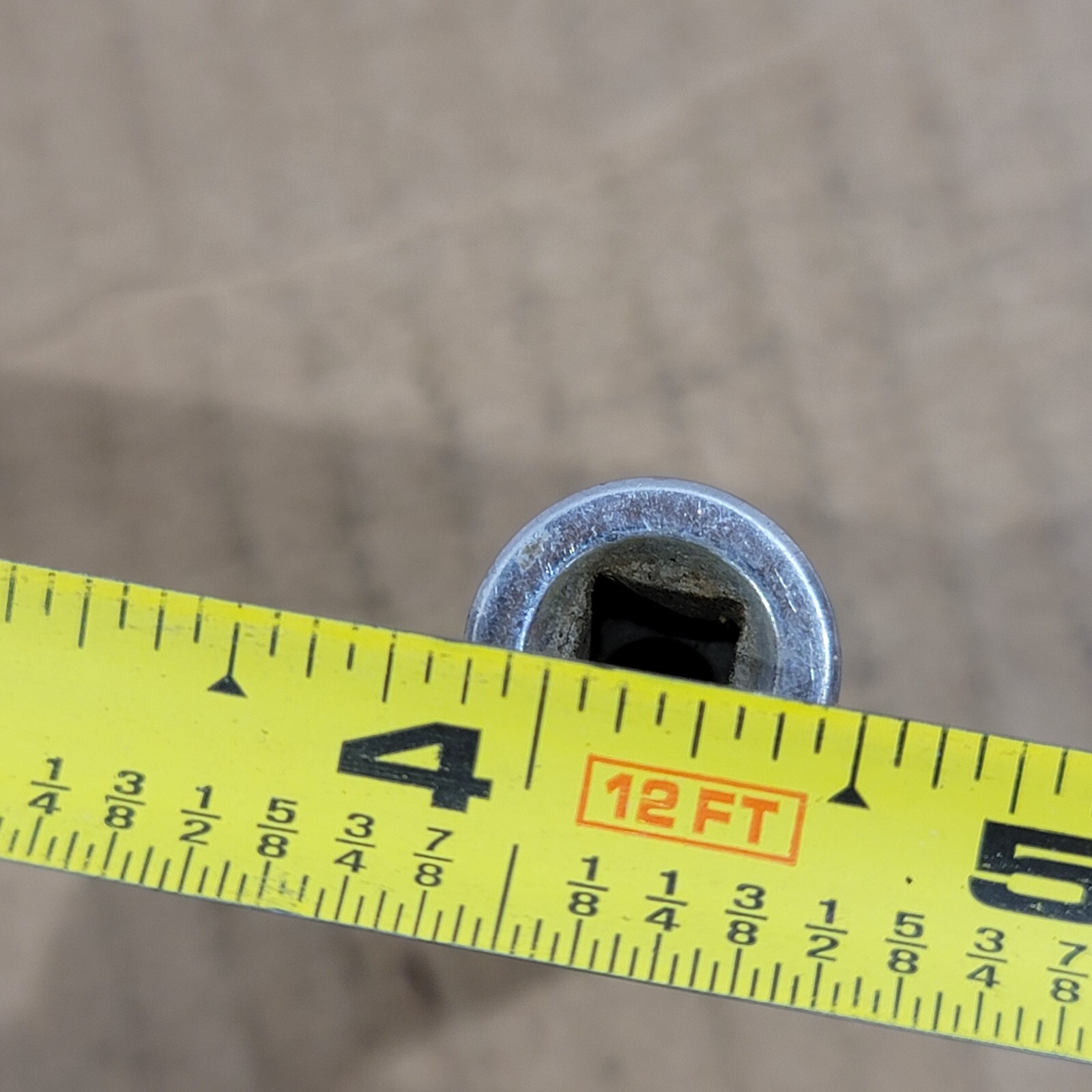 Vintage URREA 1/4″ drive 7/16″ 6pt Socket 4714L Mexico