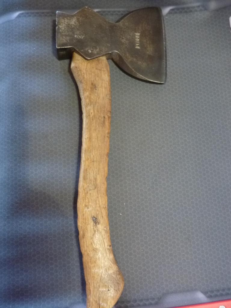 Vintage Plumb USA Carpenter’s Hand Axe Hatchet – FREE SHIPPING