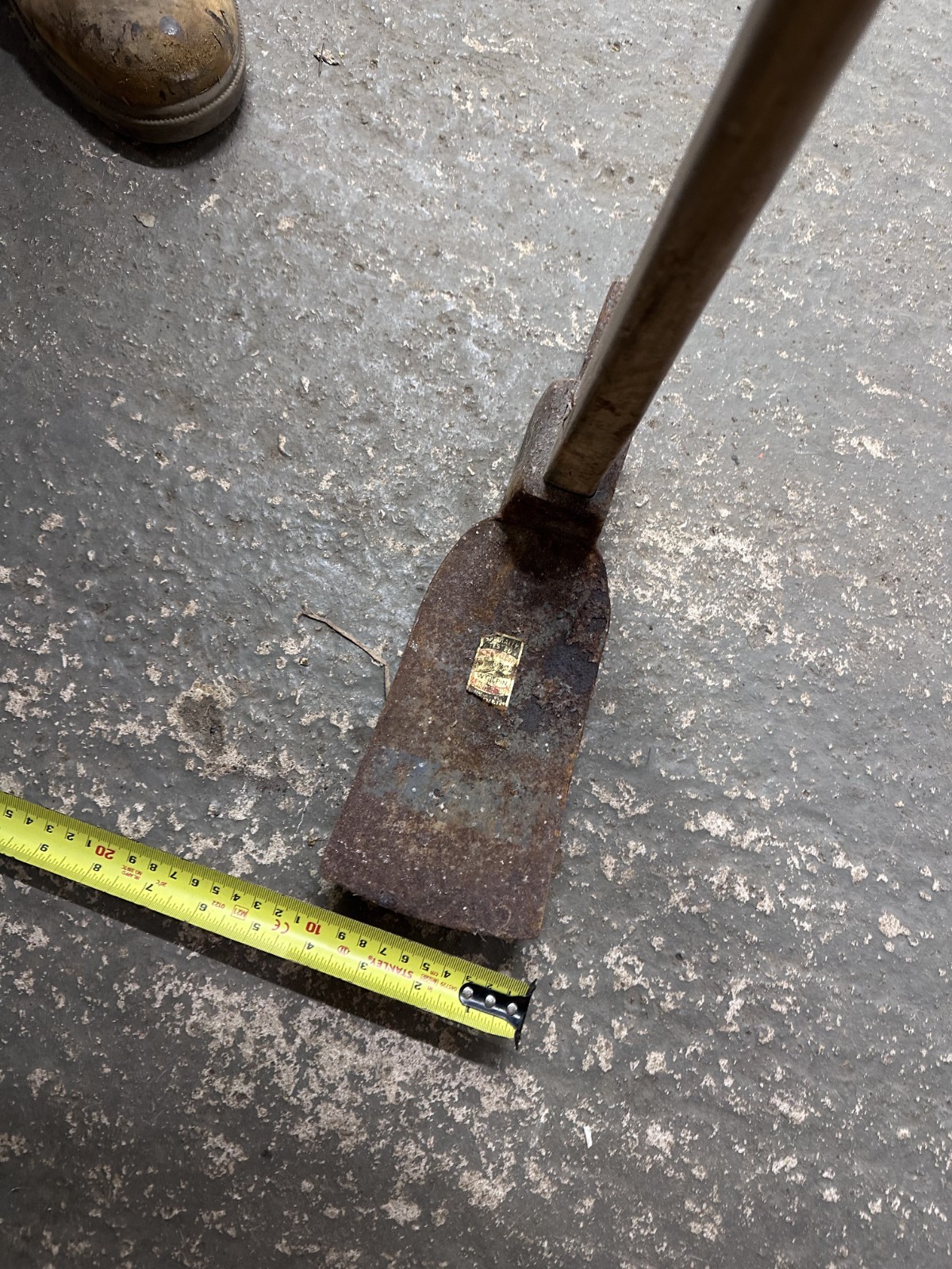 W Gilpin Antique – Vintage Hand Adze 27″ Superb Rare Tool