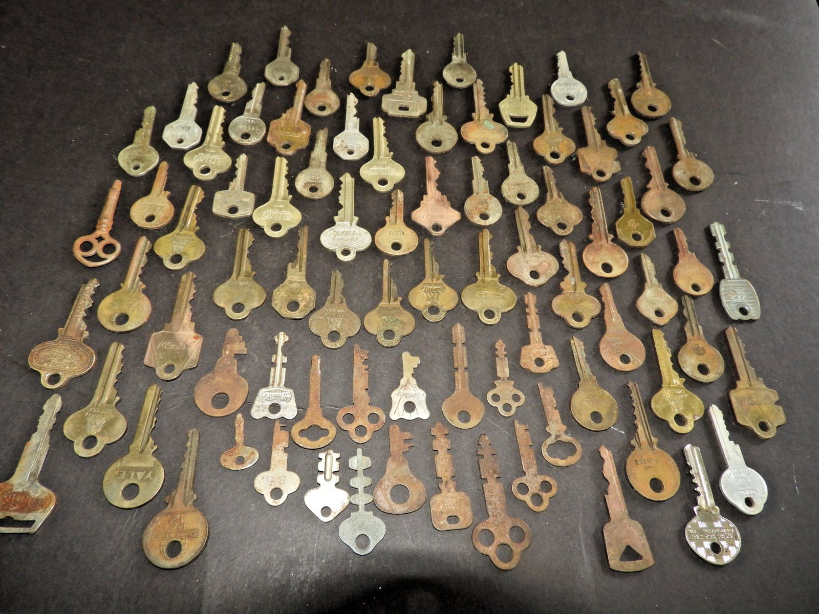 Vintage Keys Mixed Assortment Lot of 81