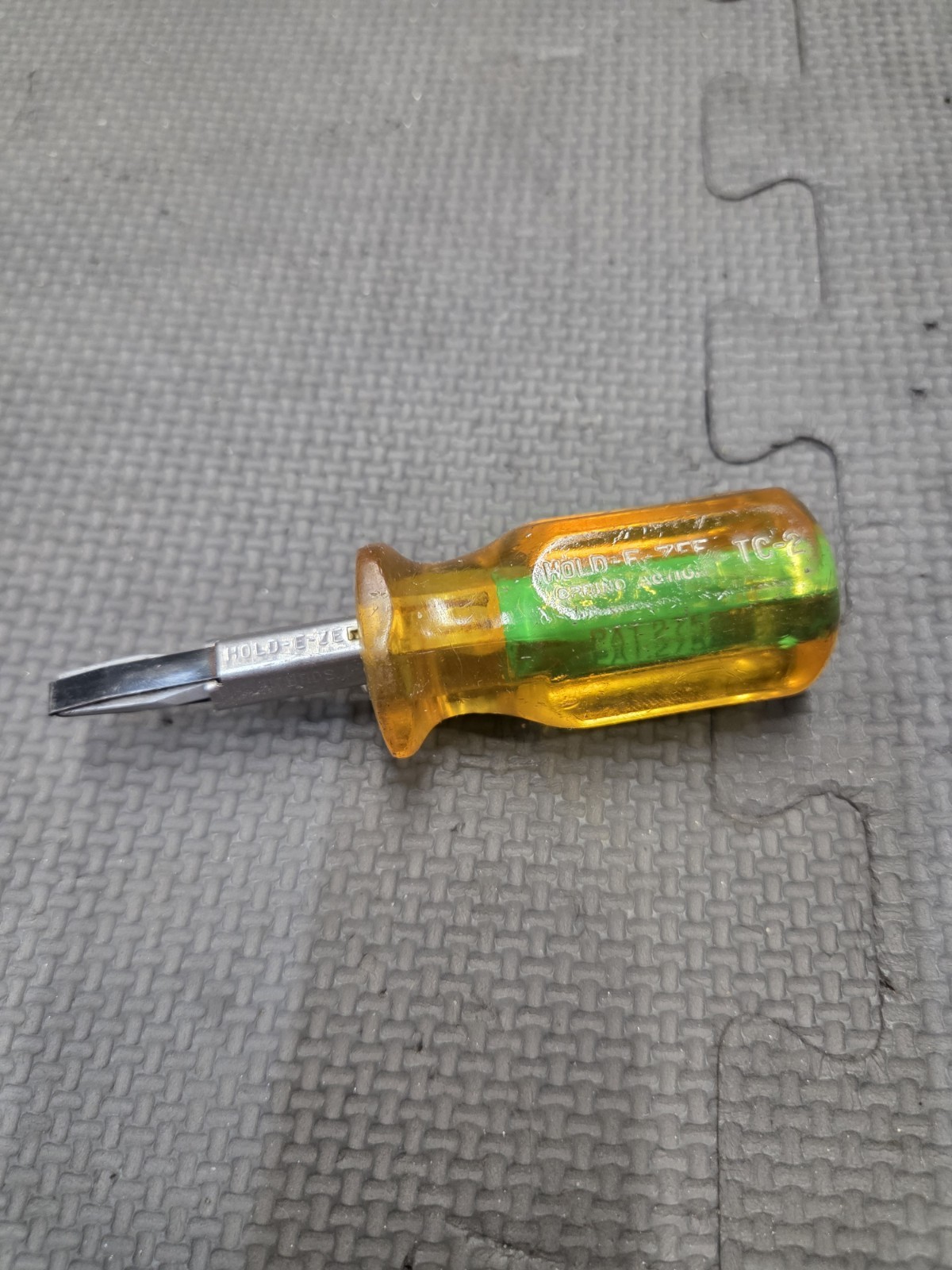 Vintage Stubby Hold-E-Zee Lok-Blok TC-2 Screwdriver