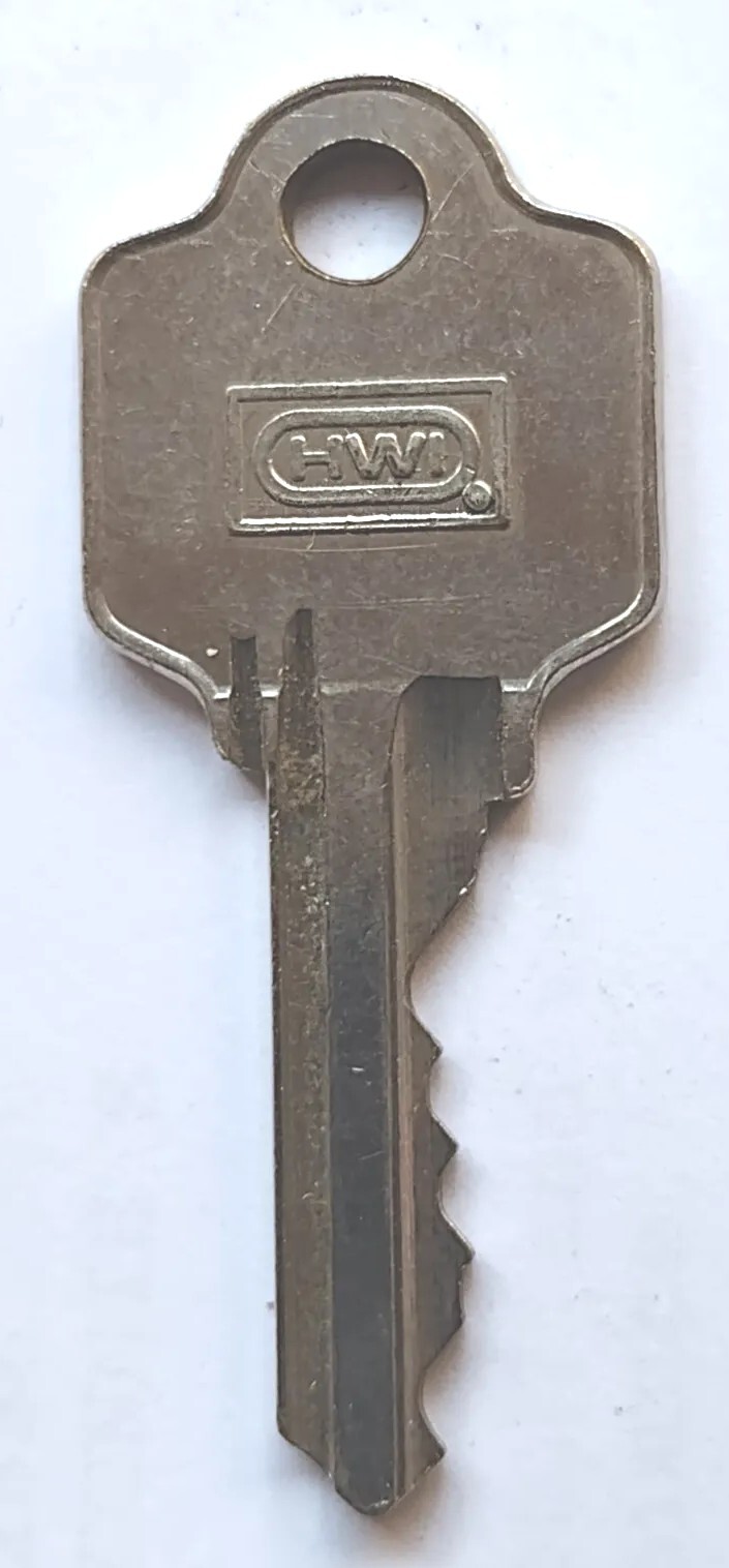 Vintage Key HWI AR1 Appx 2-1/8″ Replacement Locks Steampunk