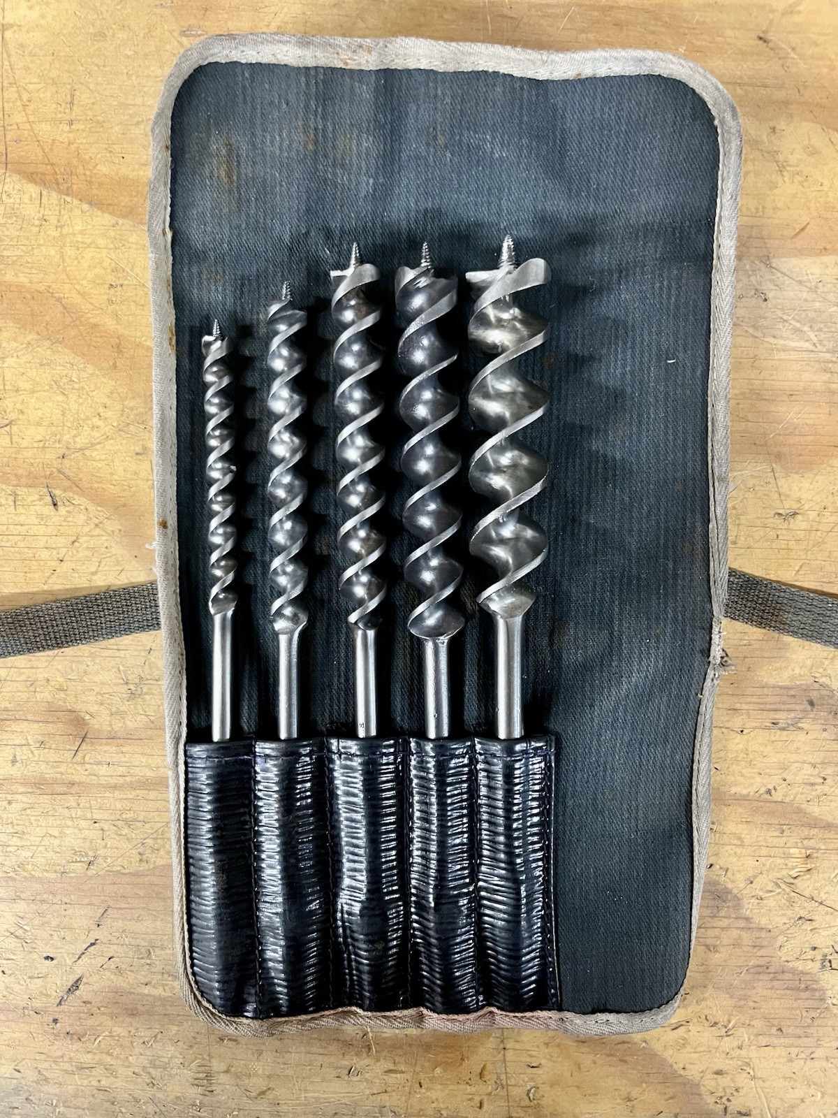 Vintage 5 Piece Russell Jennings Bit Set For Bit Brace & Storage Roll, Nice!