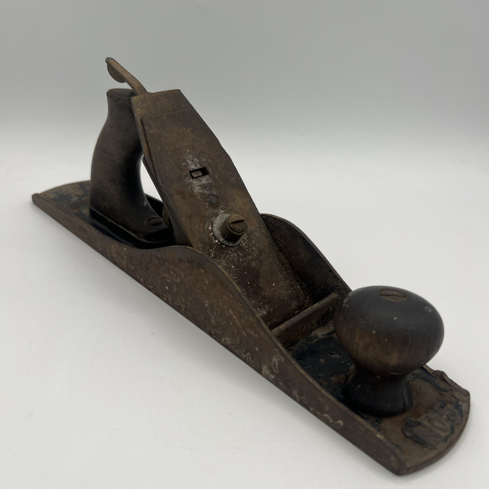 VINTAGE NO. 5 WOOD PLANE SMOOTH BOTTOM 13 1/2″ UNSURE OF BRAND NEEDS TLC
