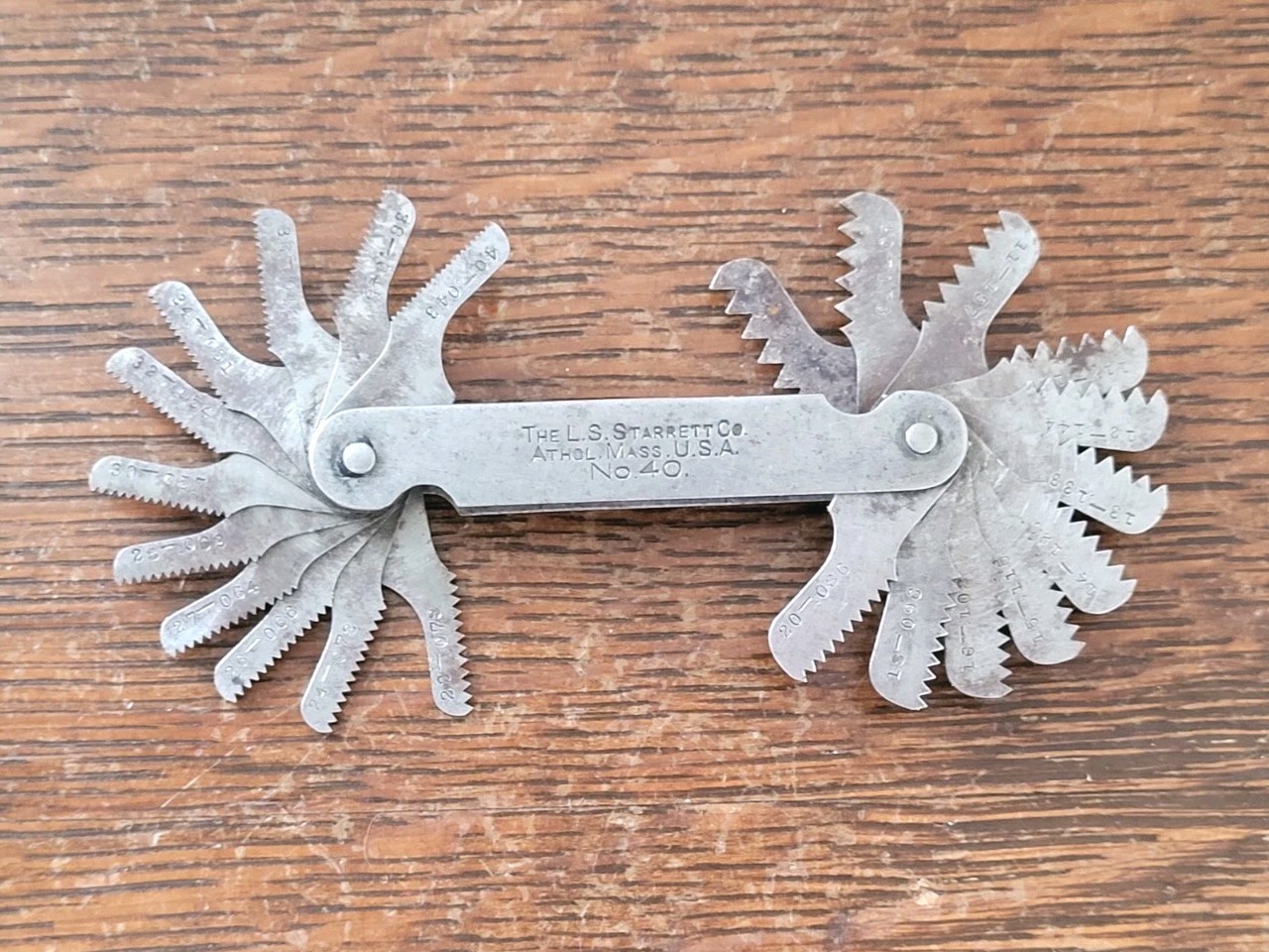 Vintage L. S. Starrett No. 40 Screw Pitch Gage Machinist Tool USA