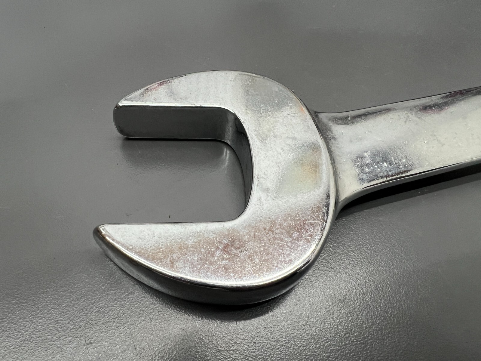 (X) VINTAGE ARMSTRONG ARMALOY 1039-C 1-7/16 X 1-3/8″ OPEN END CHROME WRENCH VGC