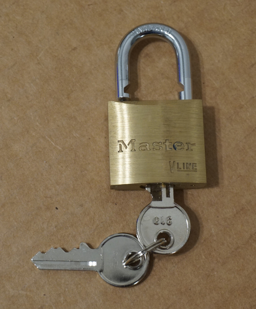 Master Lock V-Line Keyed Padlock – 4YH22 / 4130KAWWG