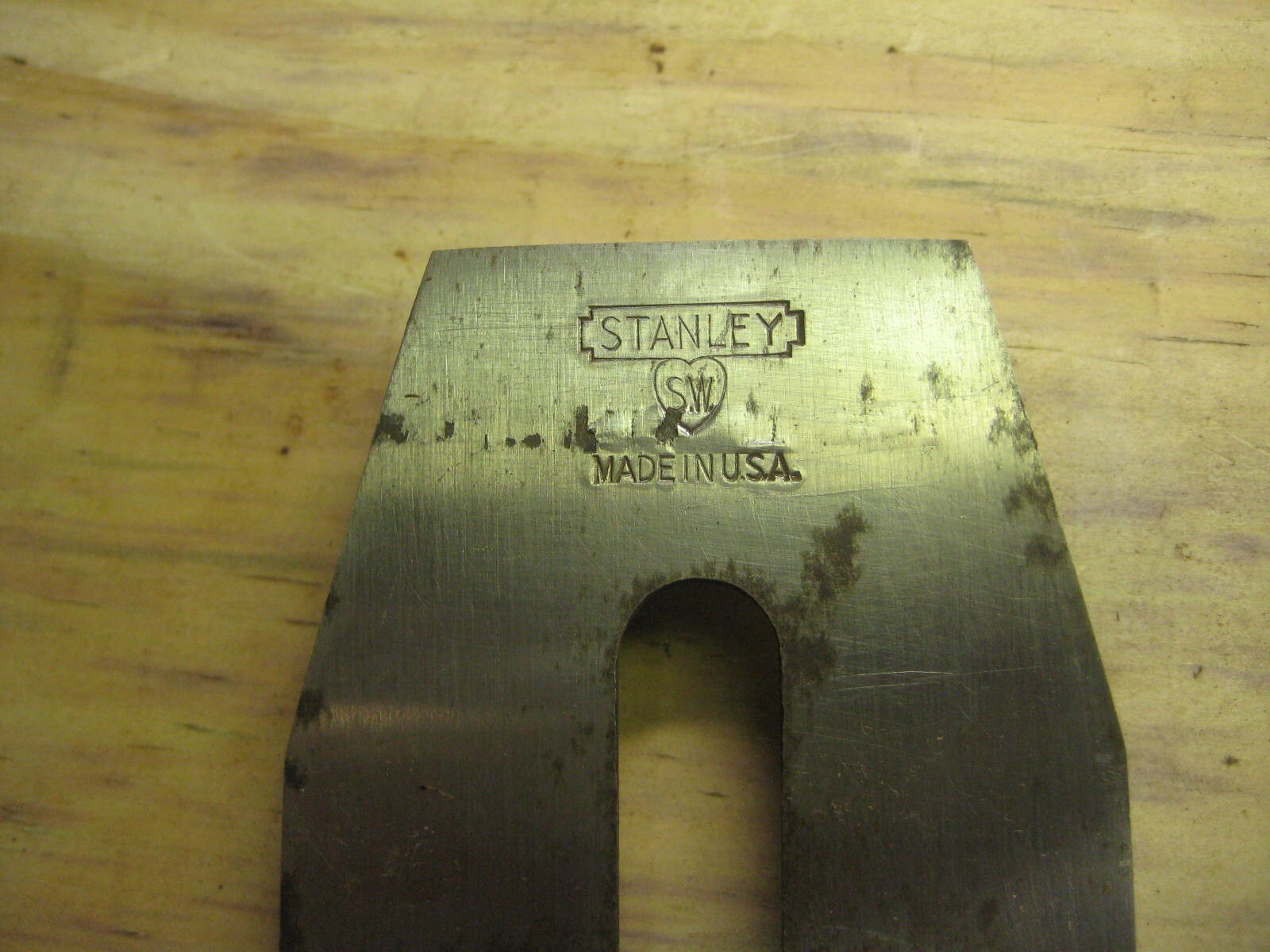 Stanley 2-3/8″ (approx) TRANSITIONAL PLANE chip breaker. READ FULL DESCRIPTION.