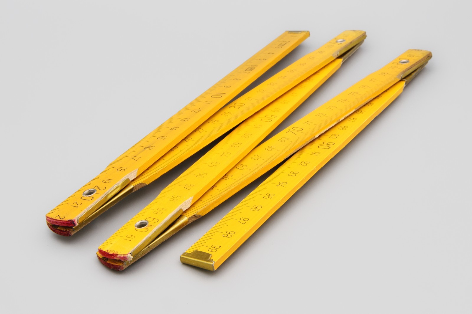 Carpenter Wood Folding Ruler, Portable Yellow Wooden Folding Ruler 1M, One Meter