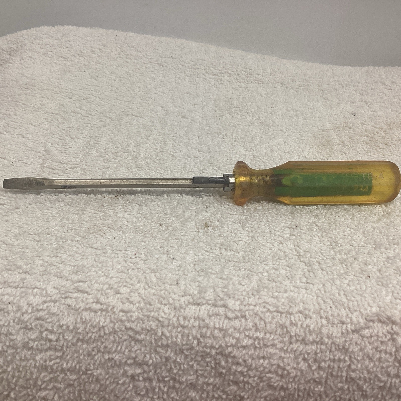 Upson Tools USA MADE Hold-E-Zee TR-4 Screw-Holding Screwdriver 7″ Vintage