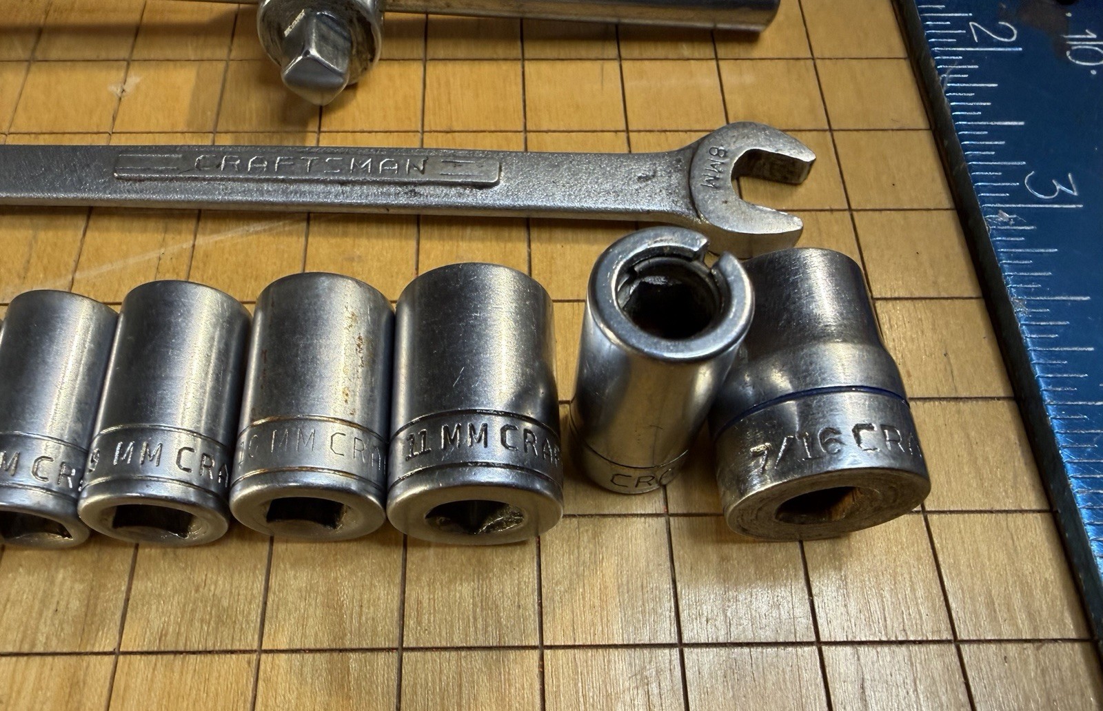 Vintage Craftsman =V= 1/4″ Drive Socket Set Butterfly Ratchet Raised Panel Box