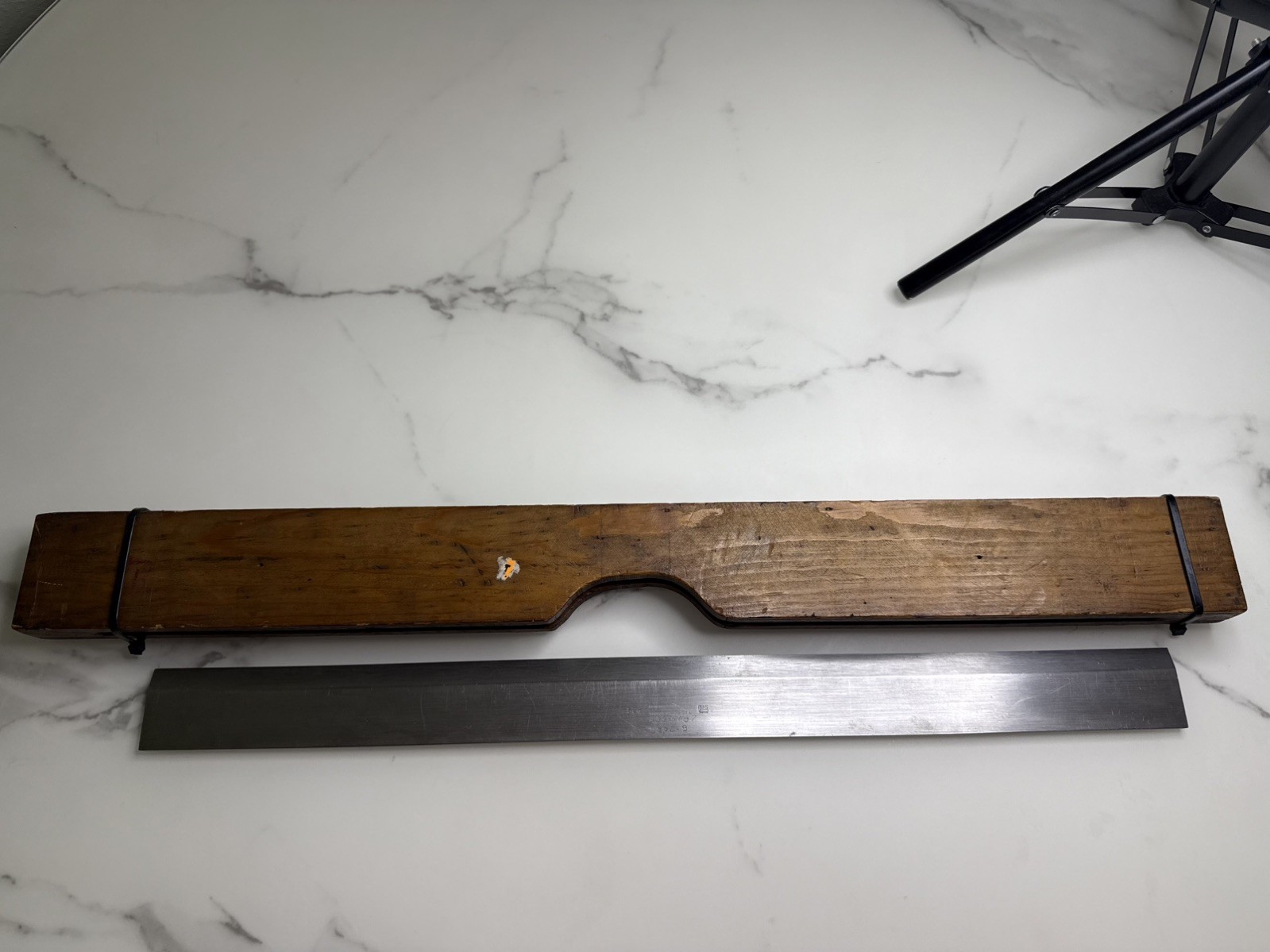 BROWN & SHARPE Professional master precision 526 STRAIGHT EDGE , 2 FEET 24″