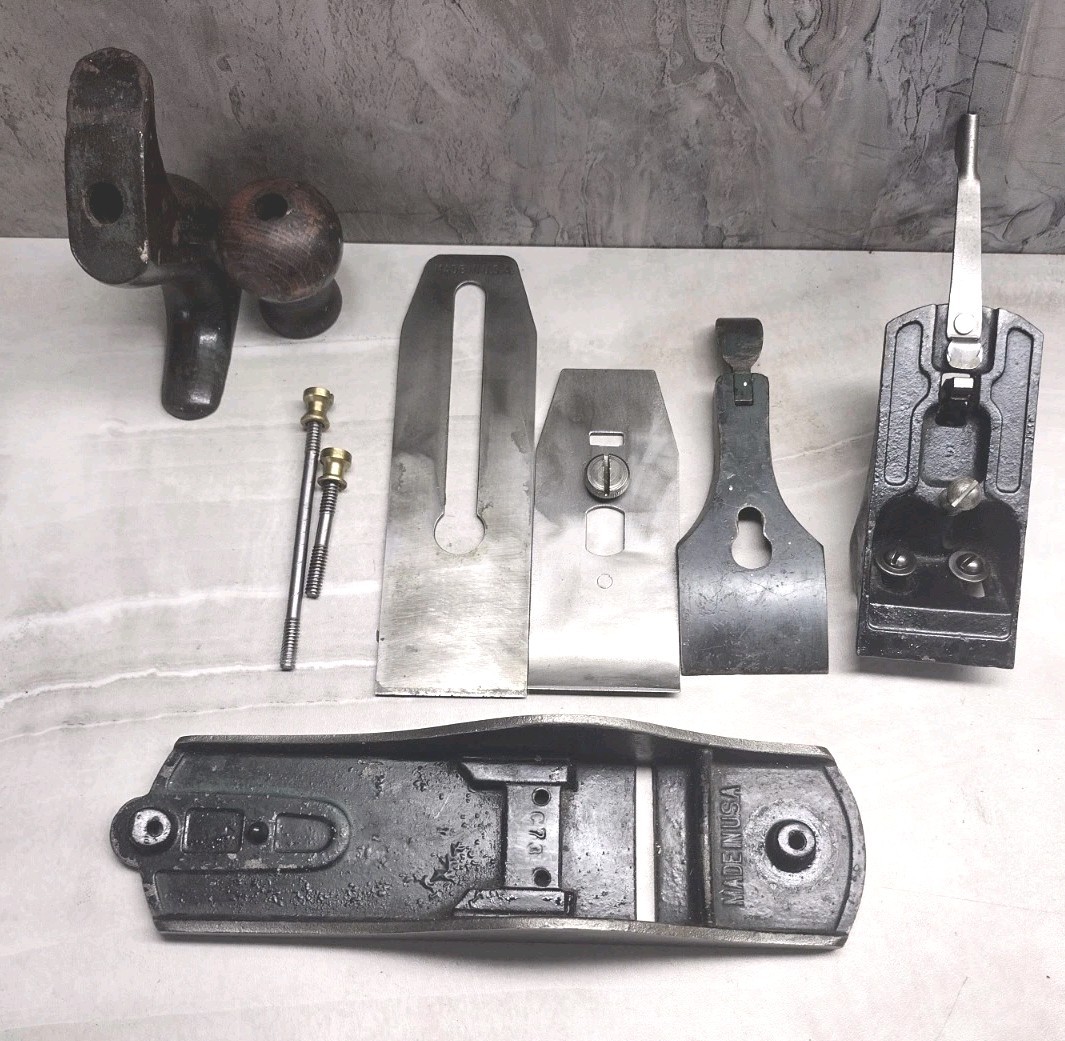 Vtg. STANLEY DEFIANCE No. 1204 Smooth Bottom Bench Plane Woodworking Hand Tool