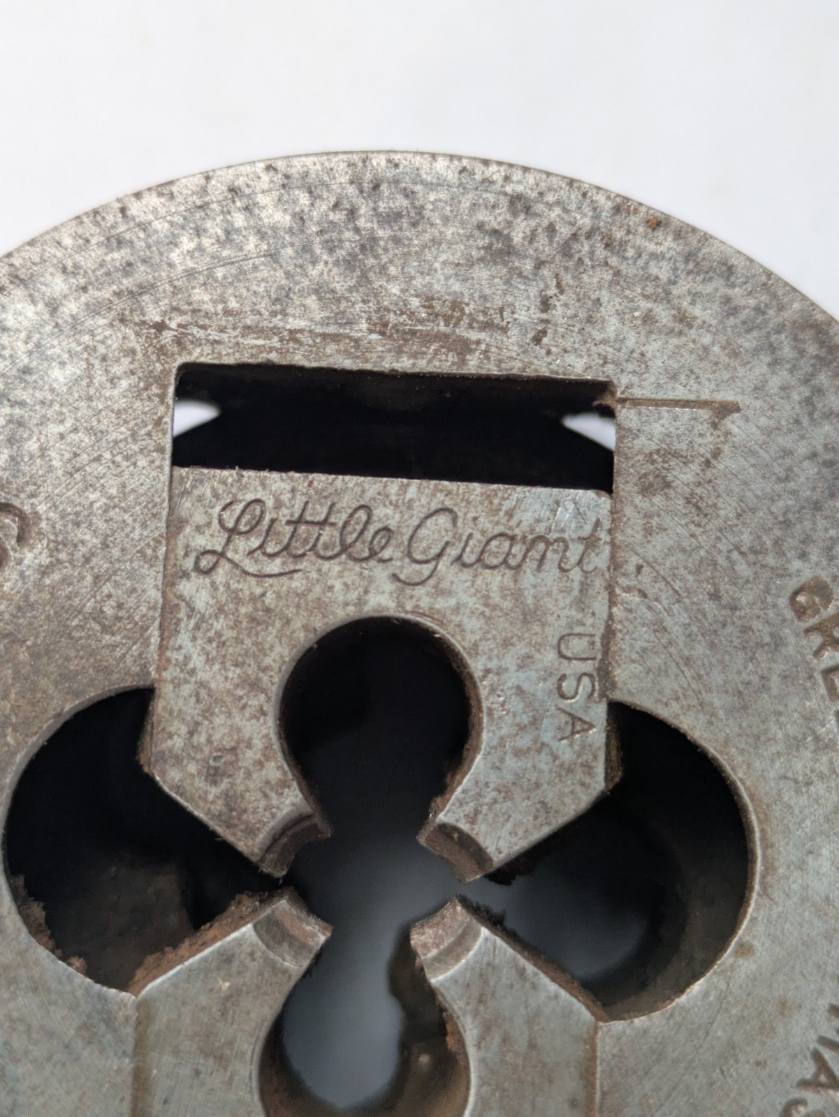 Vintage GTD Little Giant 1/2-13 NC Adjustable Die & Handle Stock Greenfield MA U