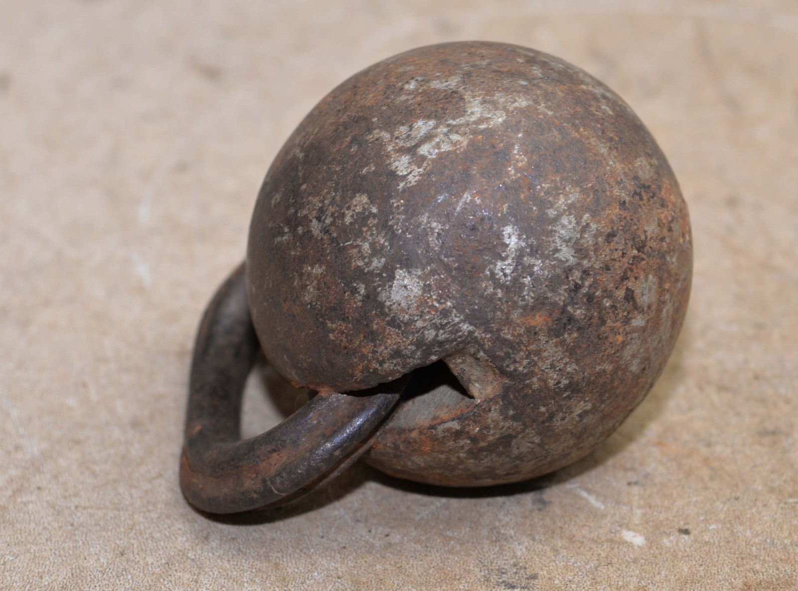 Rare antique 5 lb kettlebell sailsmans sample weight collectible early tool