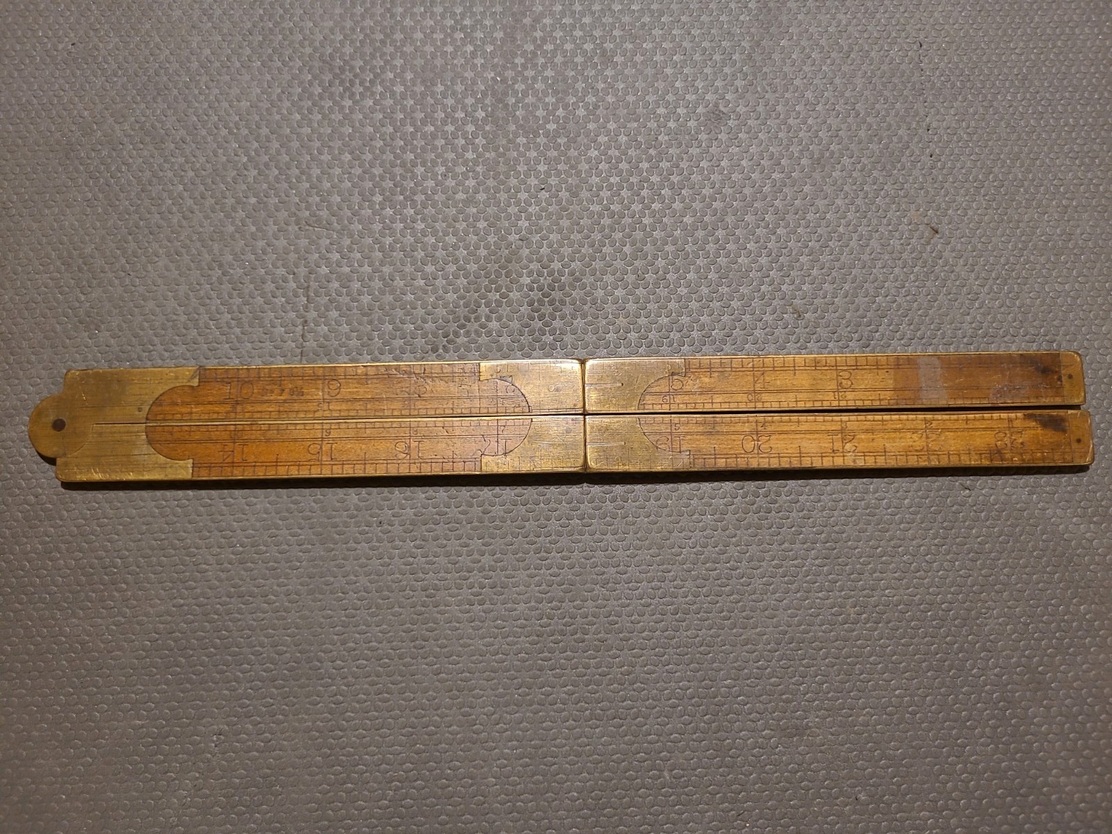 Stanley Rule Level Co. No 78 1/2 Boxwood Double Arch Folding Ruler New Britain