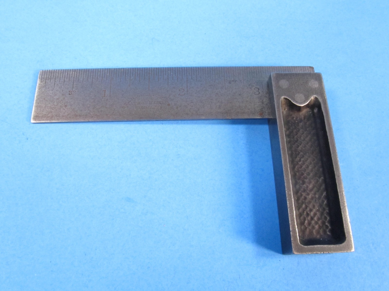 uncommon 3″ Standard Tool Co Athol Massachusetts try square w/ cast iron handle