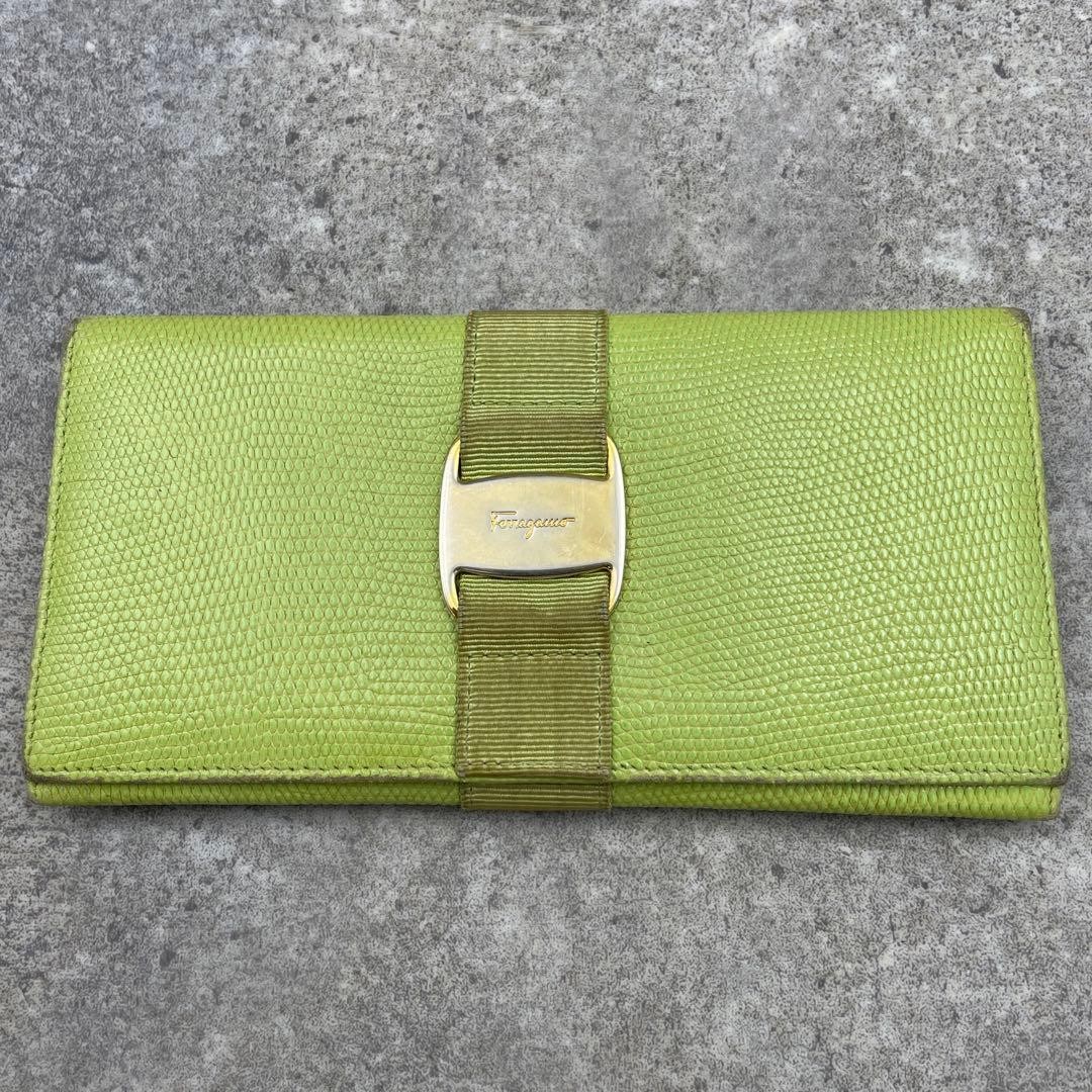 Salvatore Ferragamo Long Wallet Green Leather Used Unisex Stylish Versatile