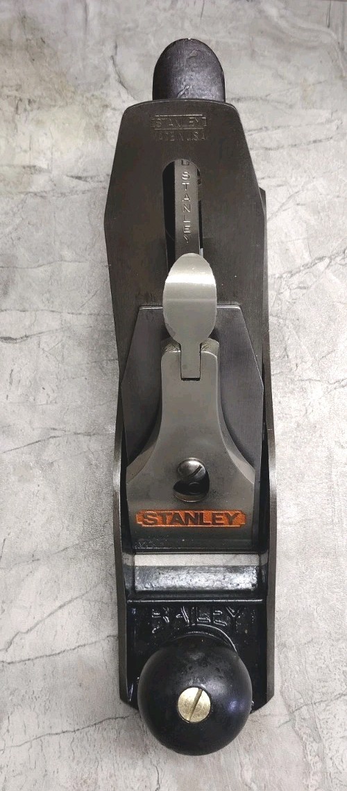 Stanley Bailey N° 4 Smooth Bottom Bench Plane Woodworking Tool Vintage