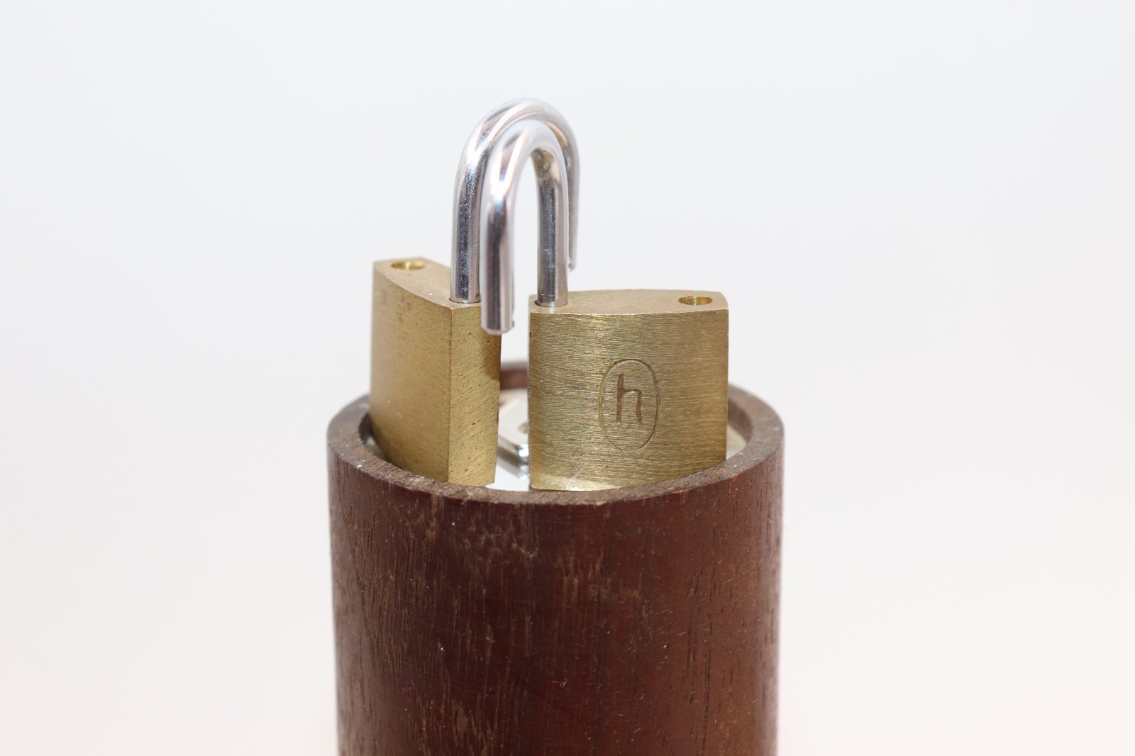 Lot of 5 Small BRASS LOCKS with KEYS
