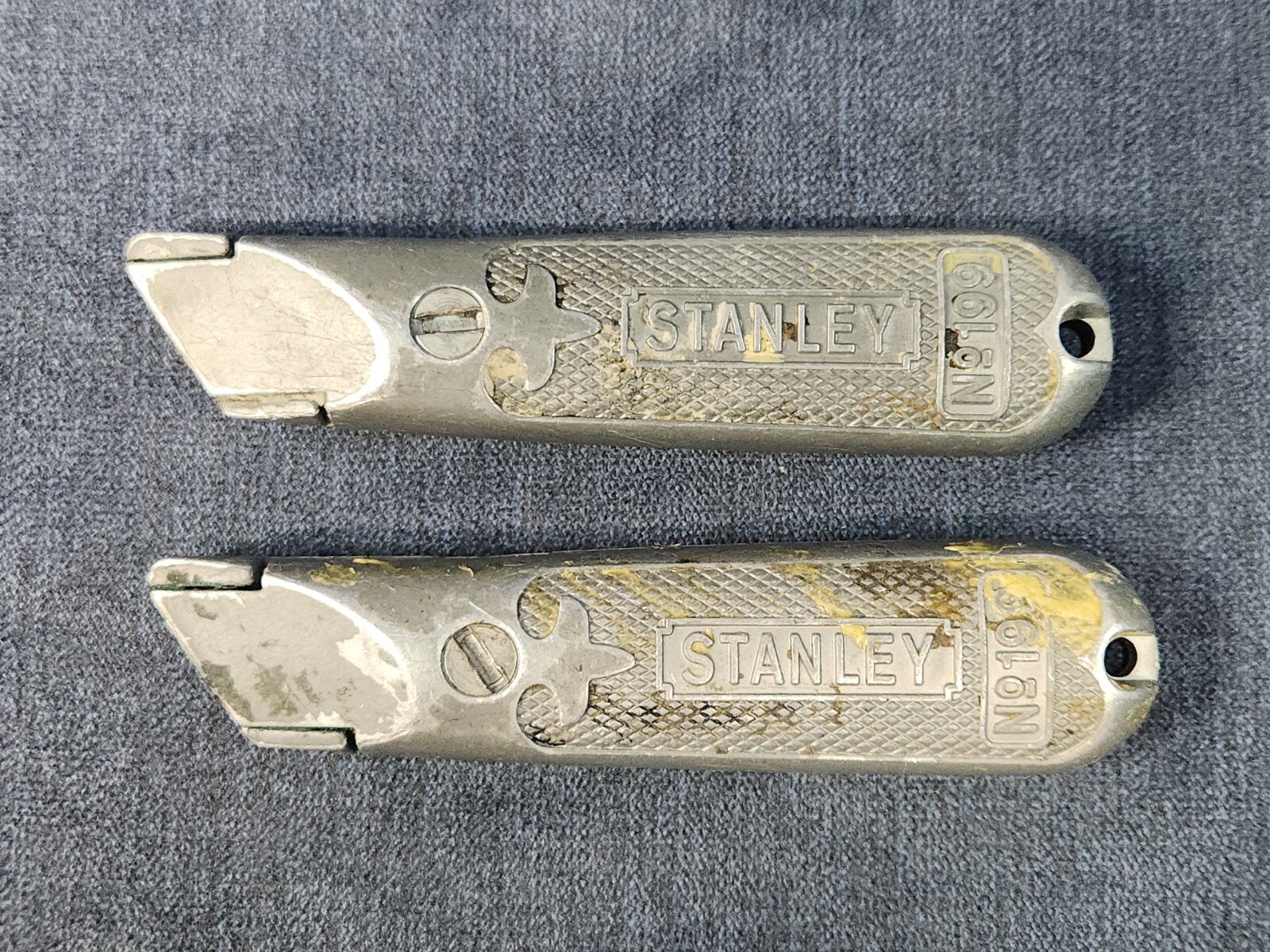2 Stanley No. 199 Fixed Blade Utility Razor Knife Box Cutter Vintage u-11B
