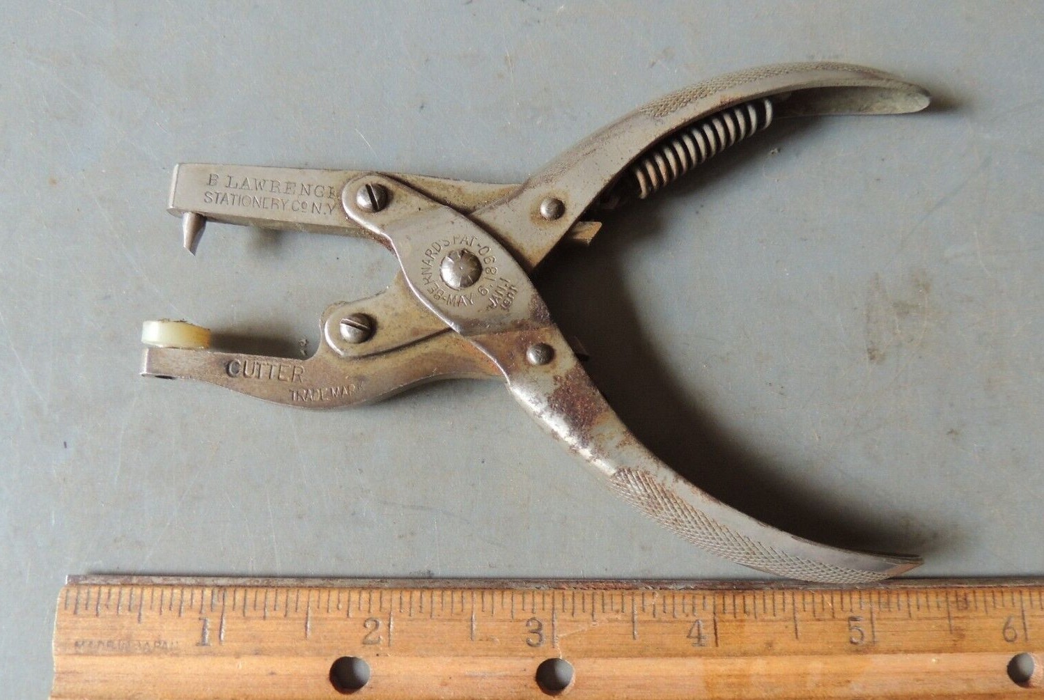 VINTAGE SCHOLLHORN BERNARD B. LAWRENCE STATIONERY Co. CUTTER PLIERS 1890-01