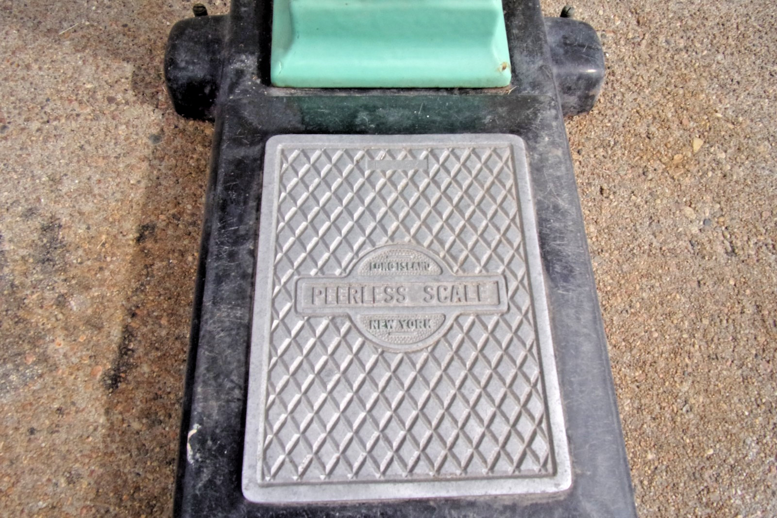 1930s era ROCK-OLA Penny Coin OP LOBOY WEIGHT SCALE Peerless 43H 16W