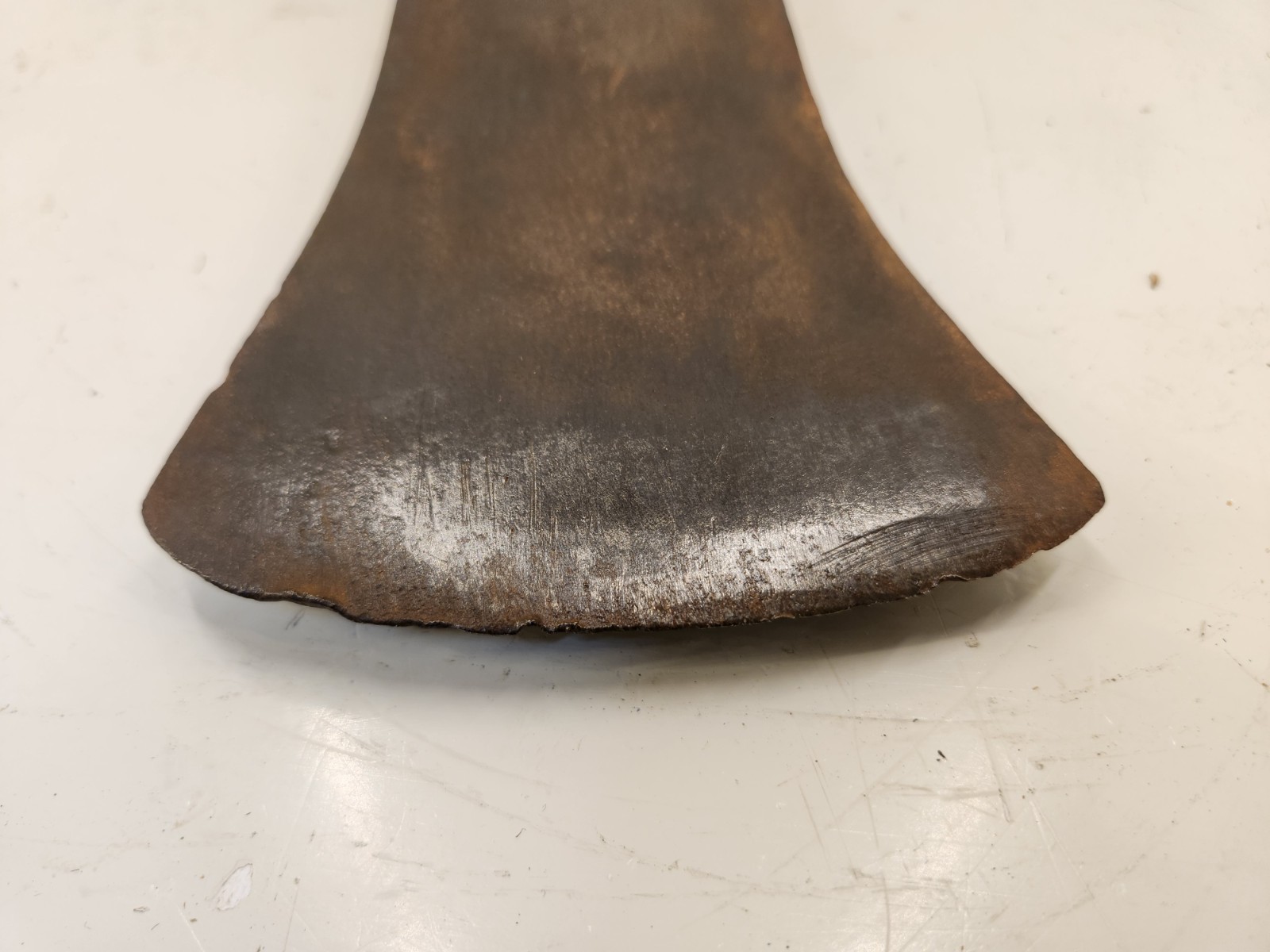 VINTAGE “STILETTO”- TRUE TEMPER KELLY WORKS DOUBLE BIT AXE HEAD- AXE