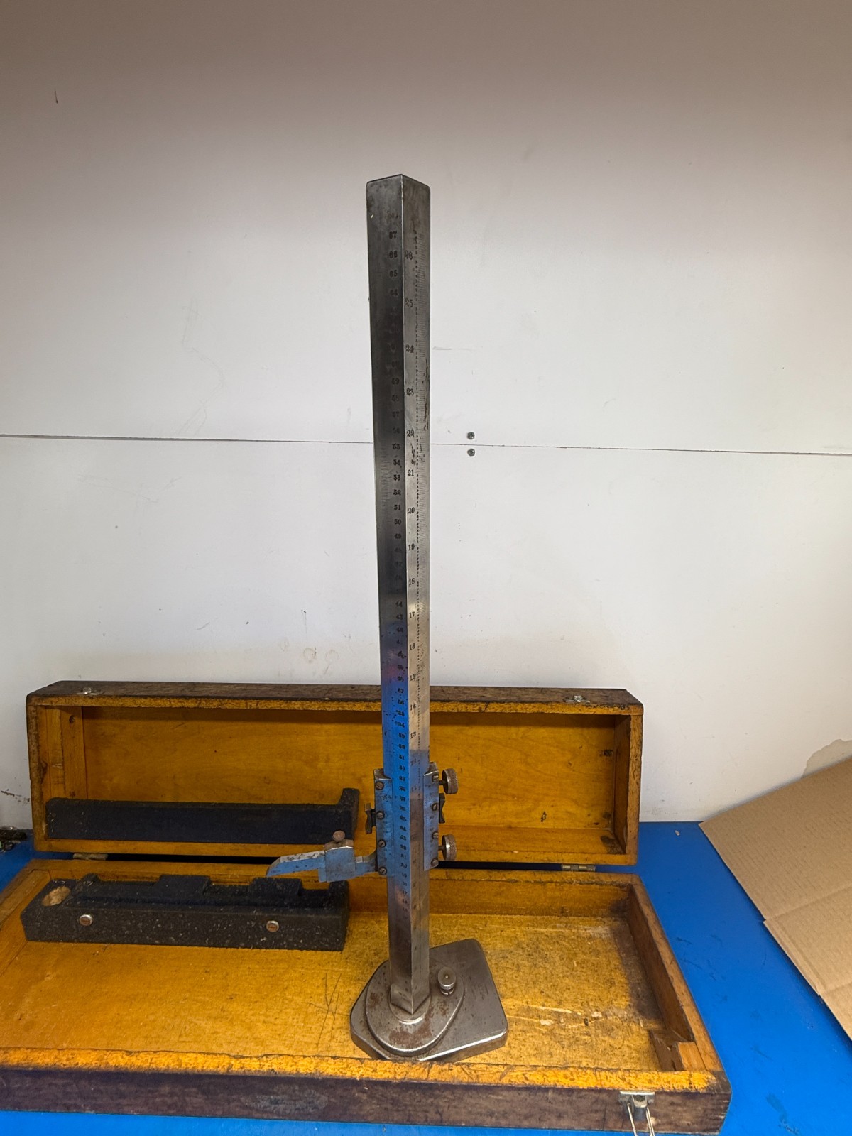 Vintage Chesterman No 369 Vernier Height Gauge 26” inches Imperial & Metric #2