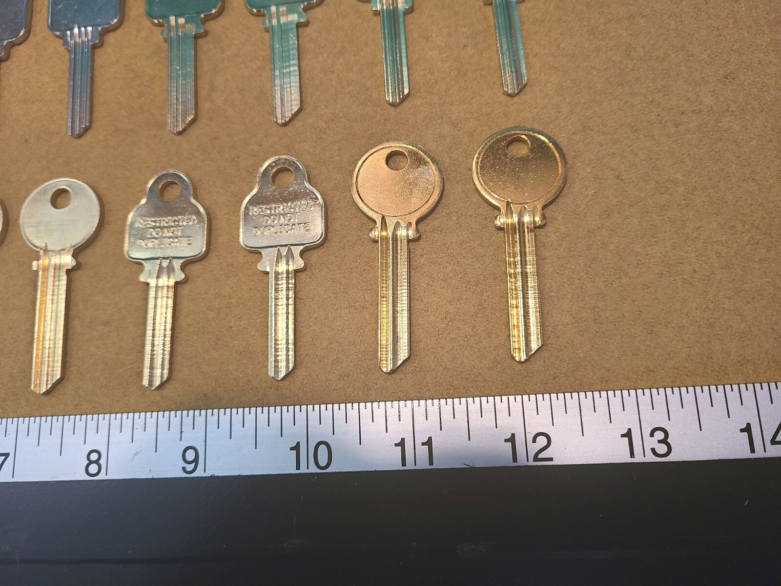 Generic Medeco uncut key blanks – qty. of 16, for 1 price – New