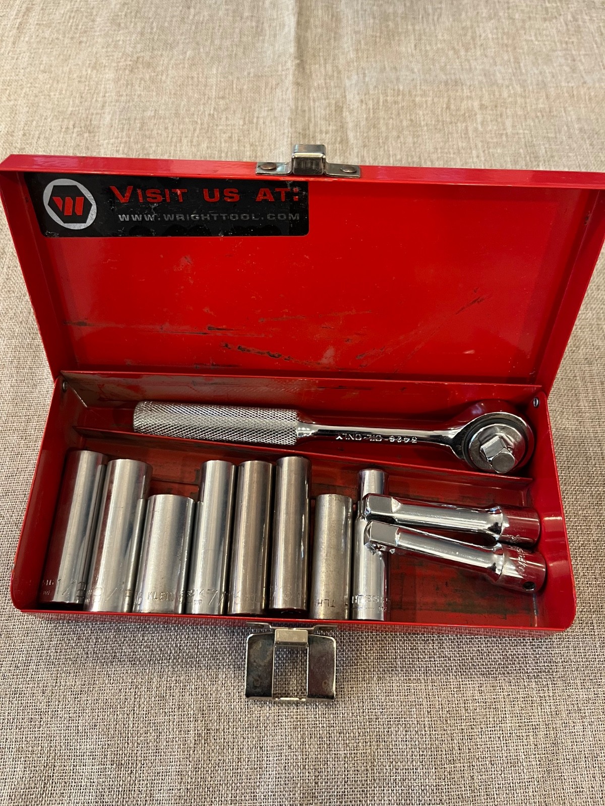 Wright 3/8″ Drive SAE 11 Piece 6pt Socket Set 3/8, 7/16, 1/2, 9/16 – USA