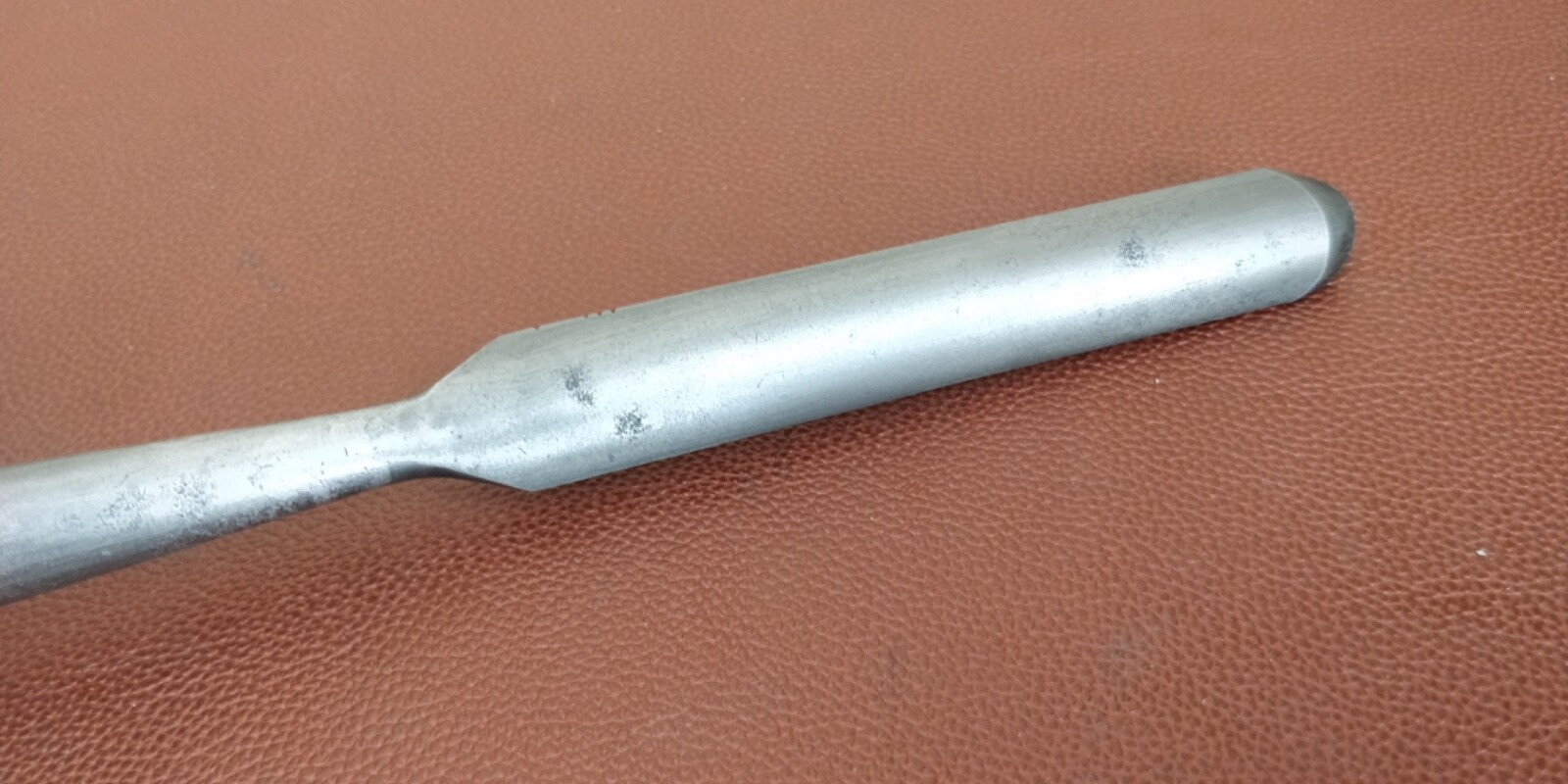Antique Merrill & Wilder ~ gouge Chisel