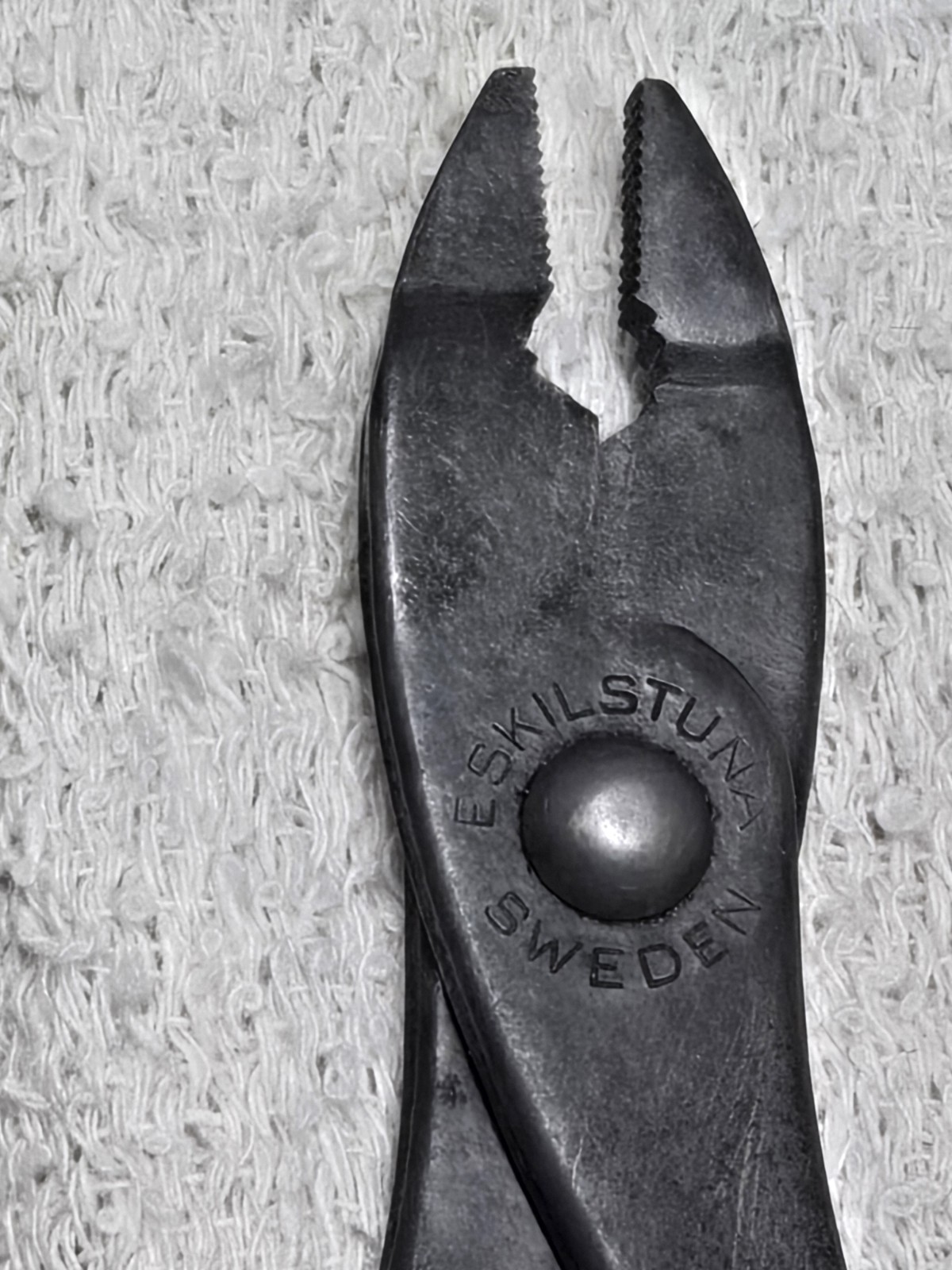 Vintage Eskilstuna Sweden Erik Anton Berg Slim Nose Pliers (7″ Inch)
