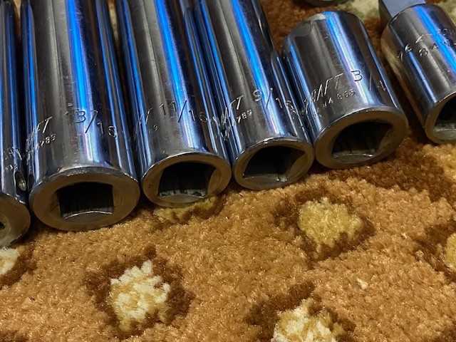 Lot of 20 Powr-Kraft 1/2″ & 3/8″ Dr 12 Pt Deep Well Sockets & Extensions