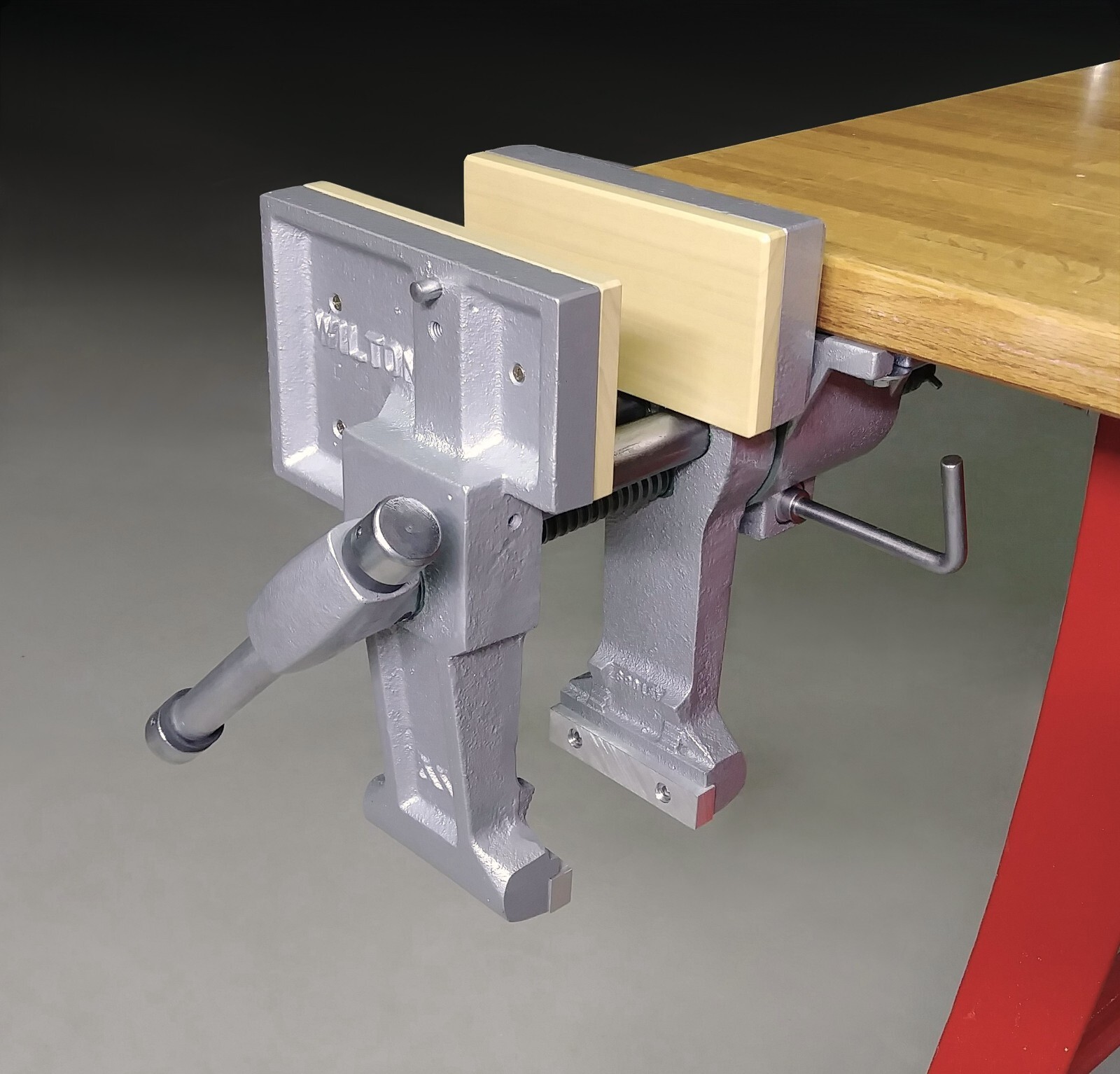 Vintage Wilton Universal Turret Vice for metal or wood working. Restored