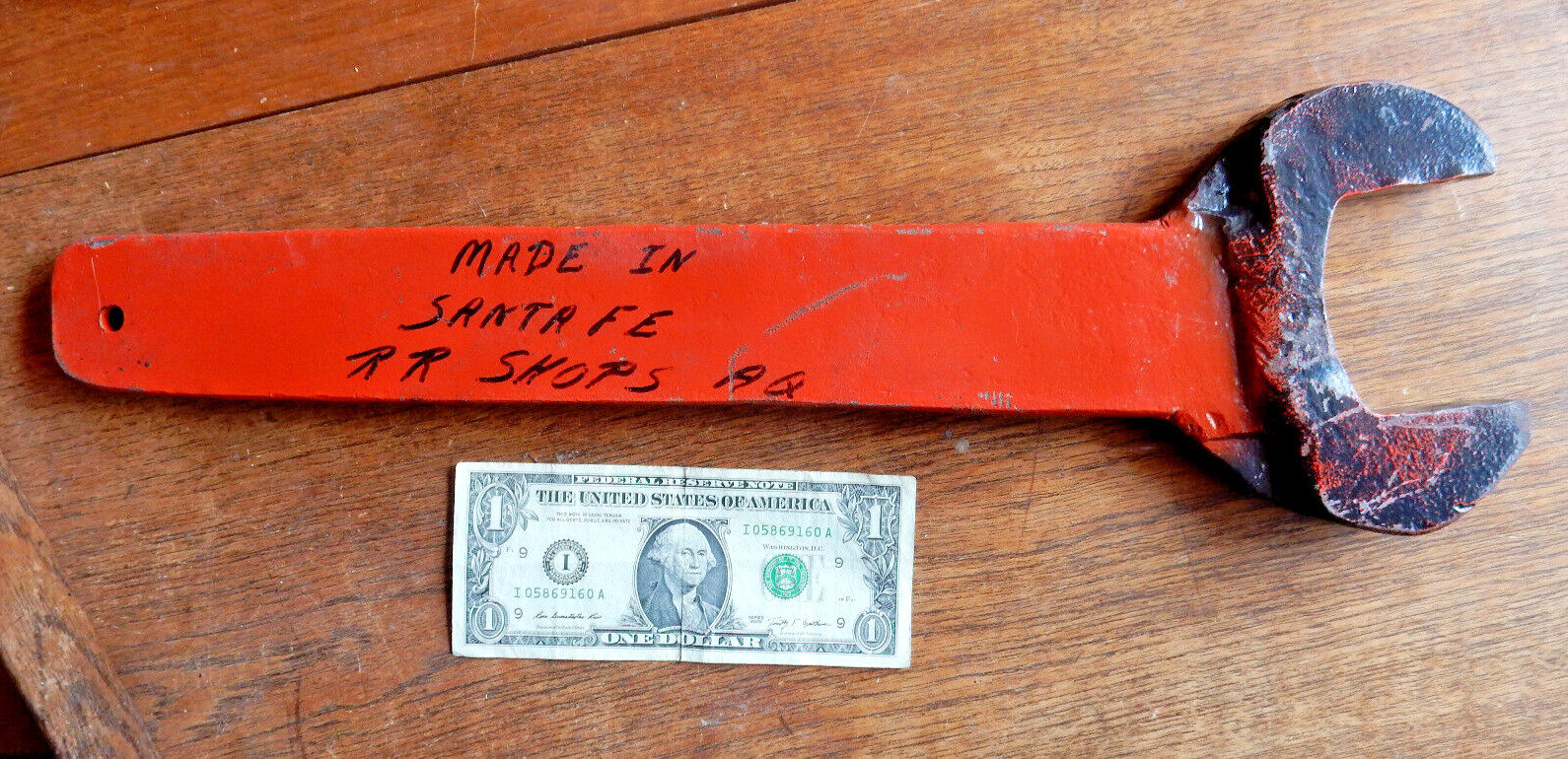 Vintage Santa Fe Railroad 19″ Wrench, 2-7/8″ USA, Old Railway Tool