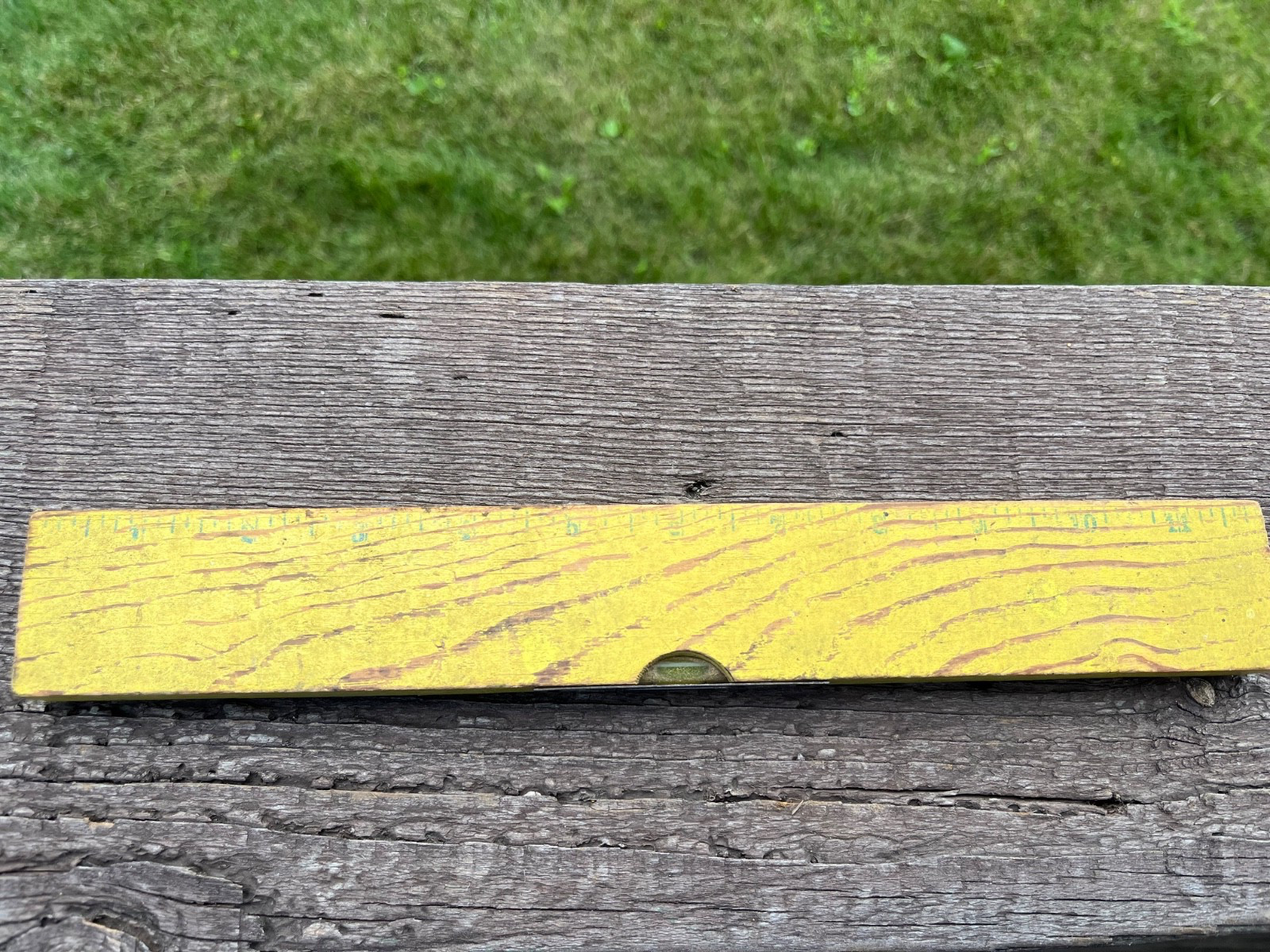 Vintage Wood “COAST TO COAST” Hardware Stores 12” Ruler/Level Advertising