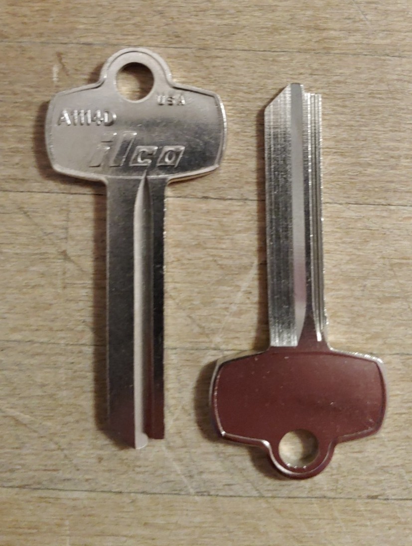 LOT OF 10 ILCO NICKEL SILVER FITS BEST KEY BLANKS FOR “D” KEYWAY A1114D